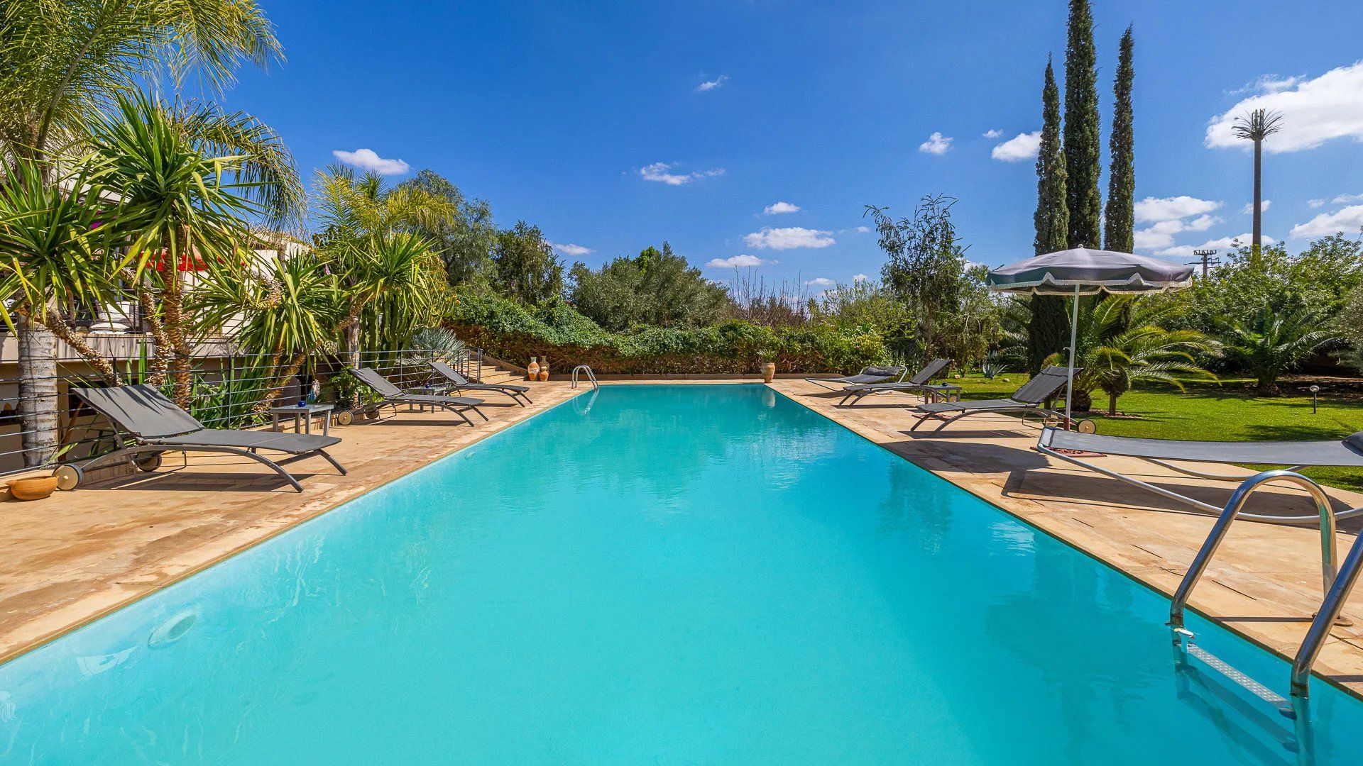Buy Villa 9&nbsp;rooms 450&nbsp;m² Marrakech