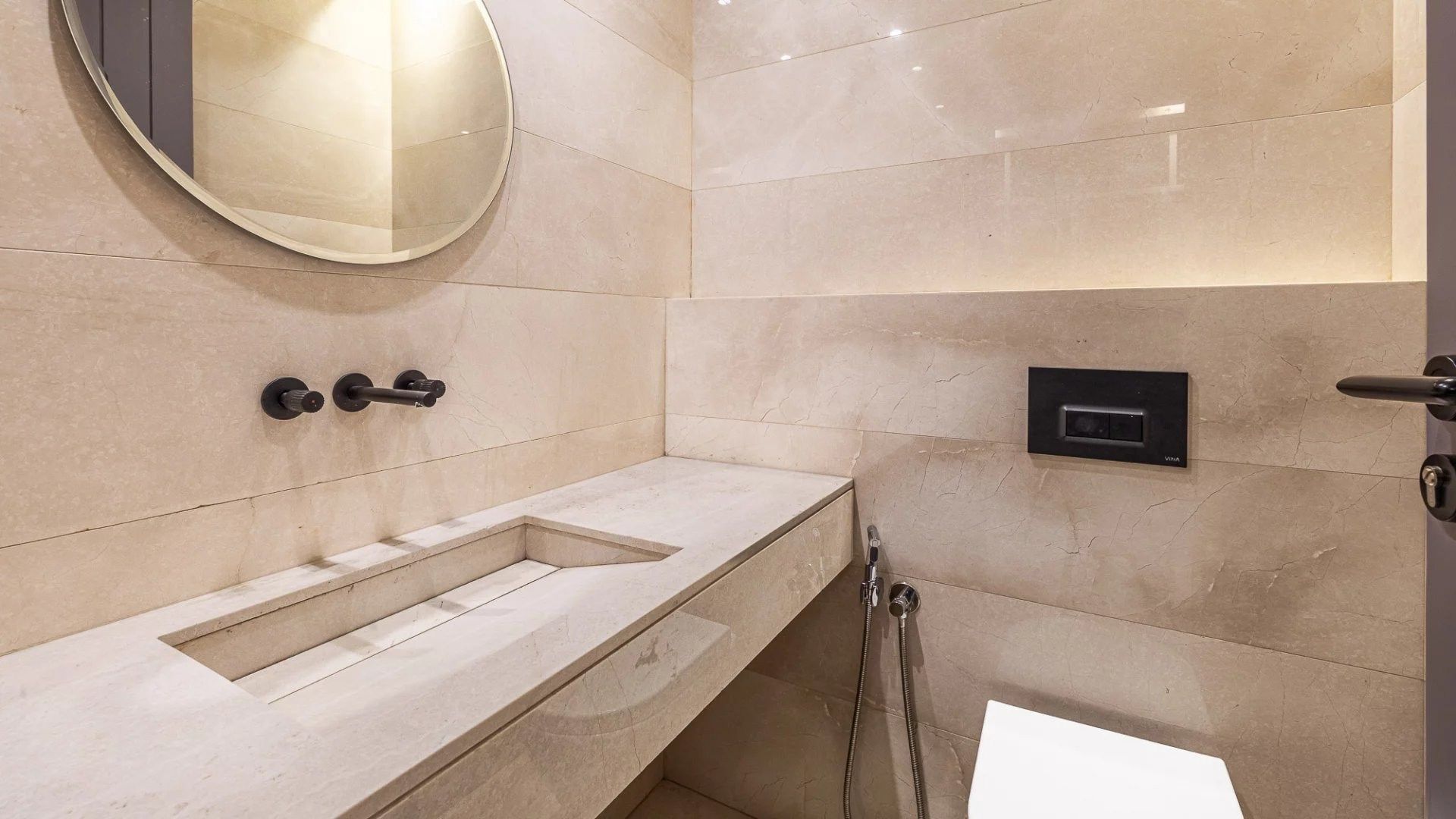 Rent Apartment 4&nbsp;rooms 247&nbsp;m² Marrakech