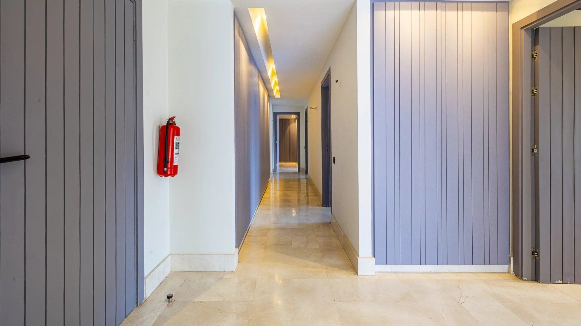 Rent Apartment 4&nbsp;rooms 247&nbsp;m² Marrakech