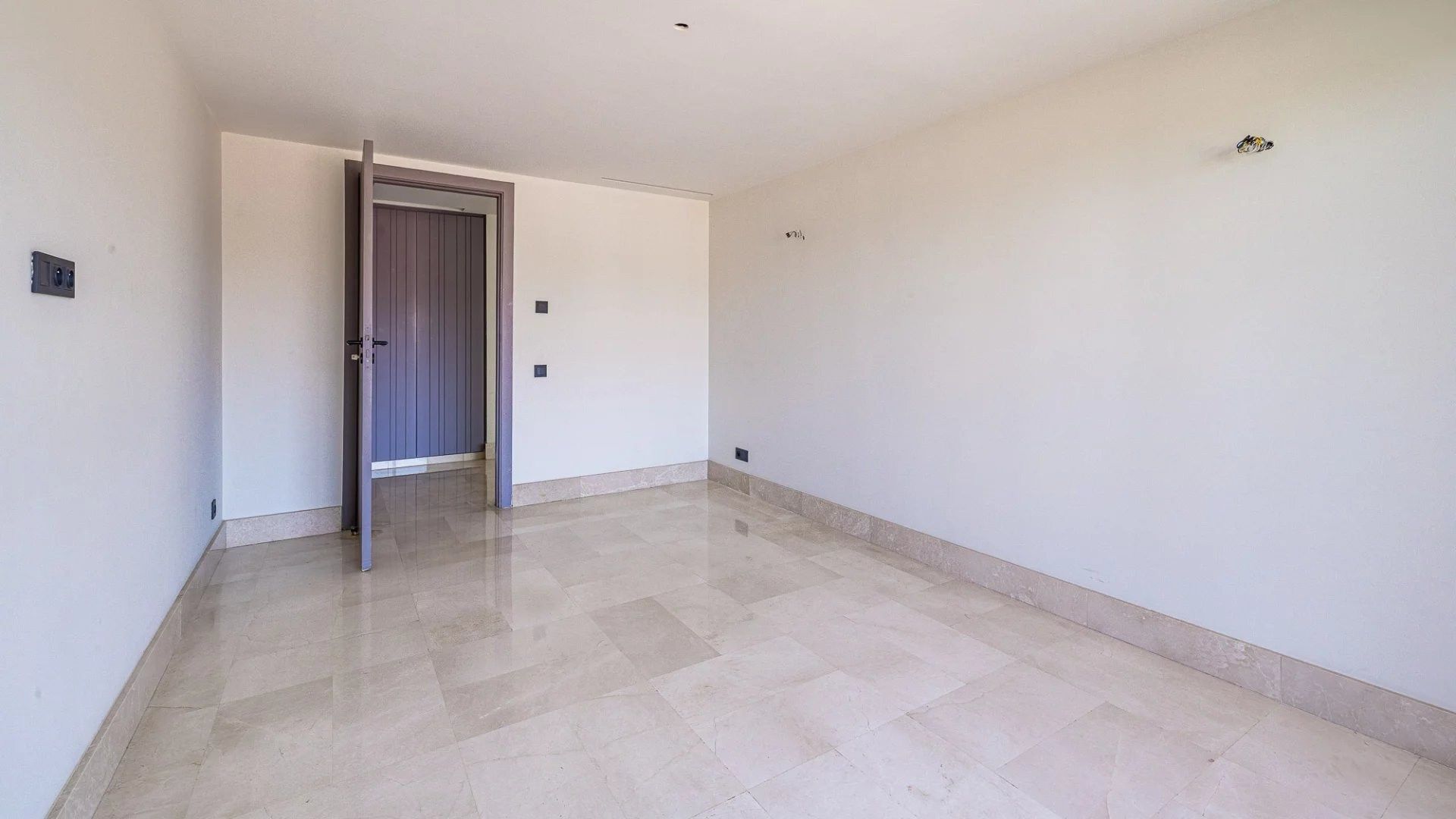 Rent Apartment 4&nbsp;rooms 247&nbsp;m² Marrakech