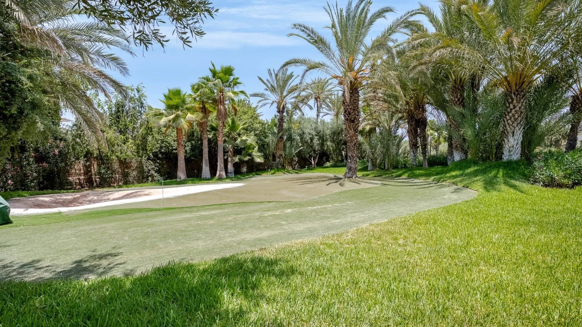 Buy Villa 9&nbsp;rooms 900&nbsp;m² Marrakech