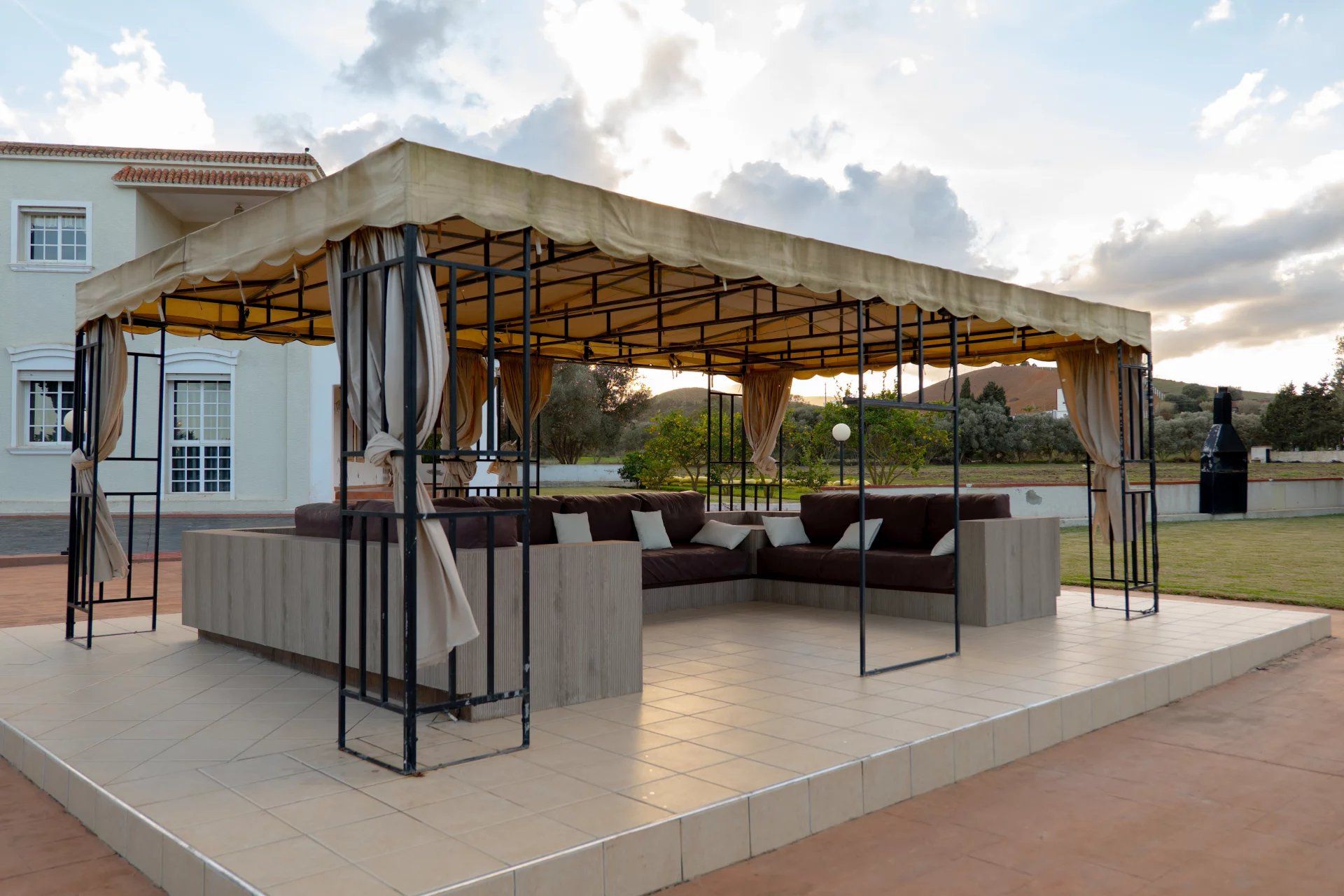 Acheter Villa 10&nbsp;pièces 400&nbsp;m² Tétouan