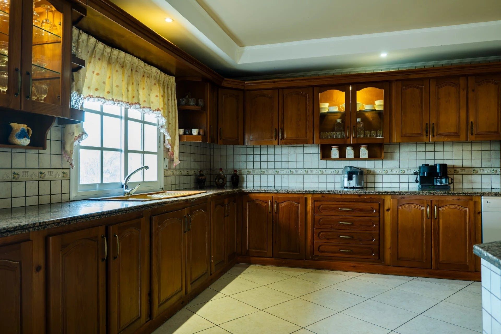Acheter Villa 10&nbsp;pièces 400&nbsp;m² Tétouan