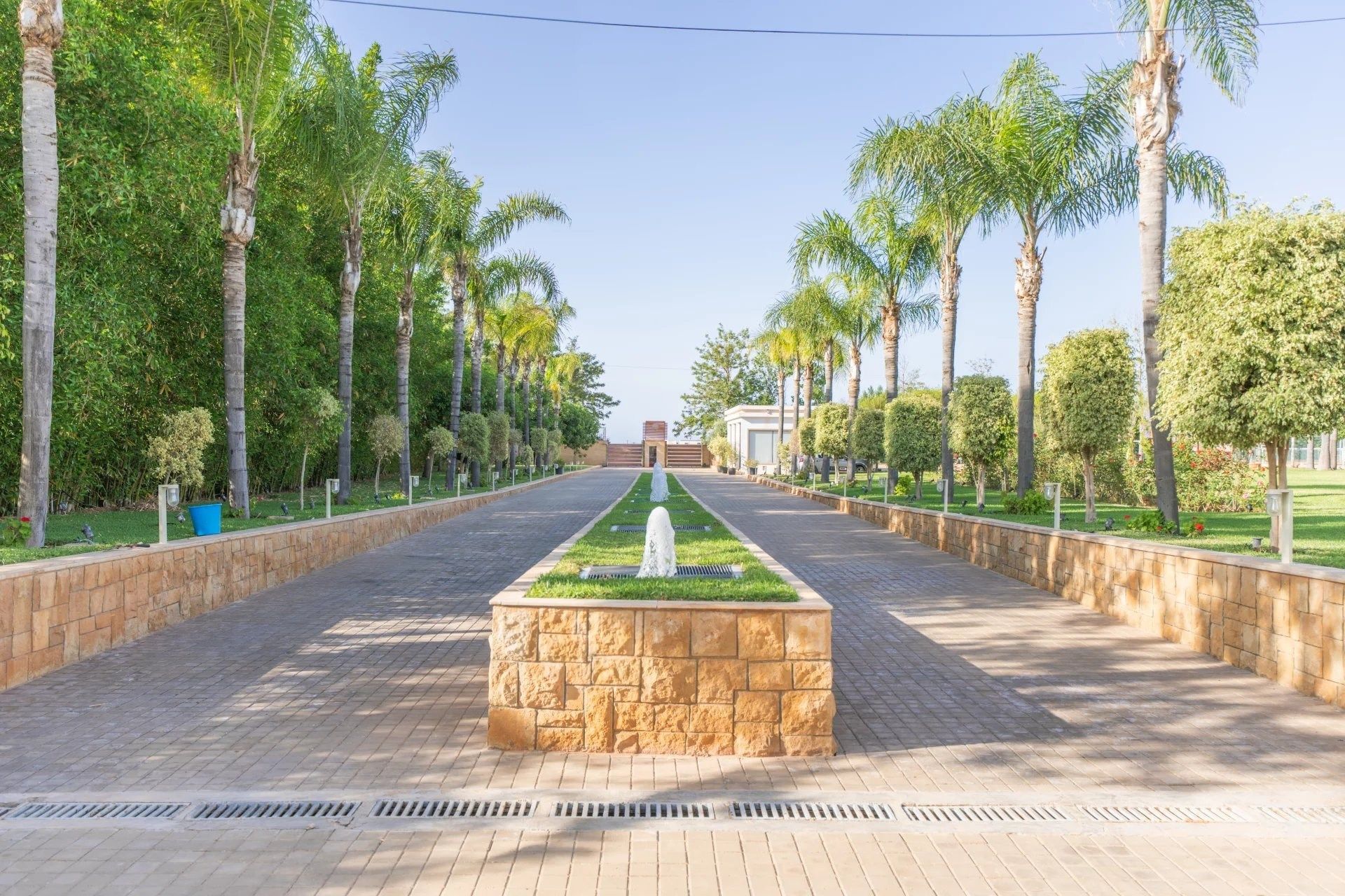 Acheter Villa 18&nbsp;pièces 12500&nbsp;m² Nador