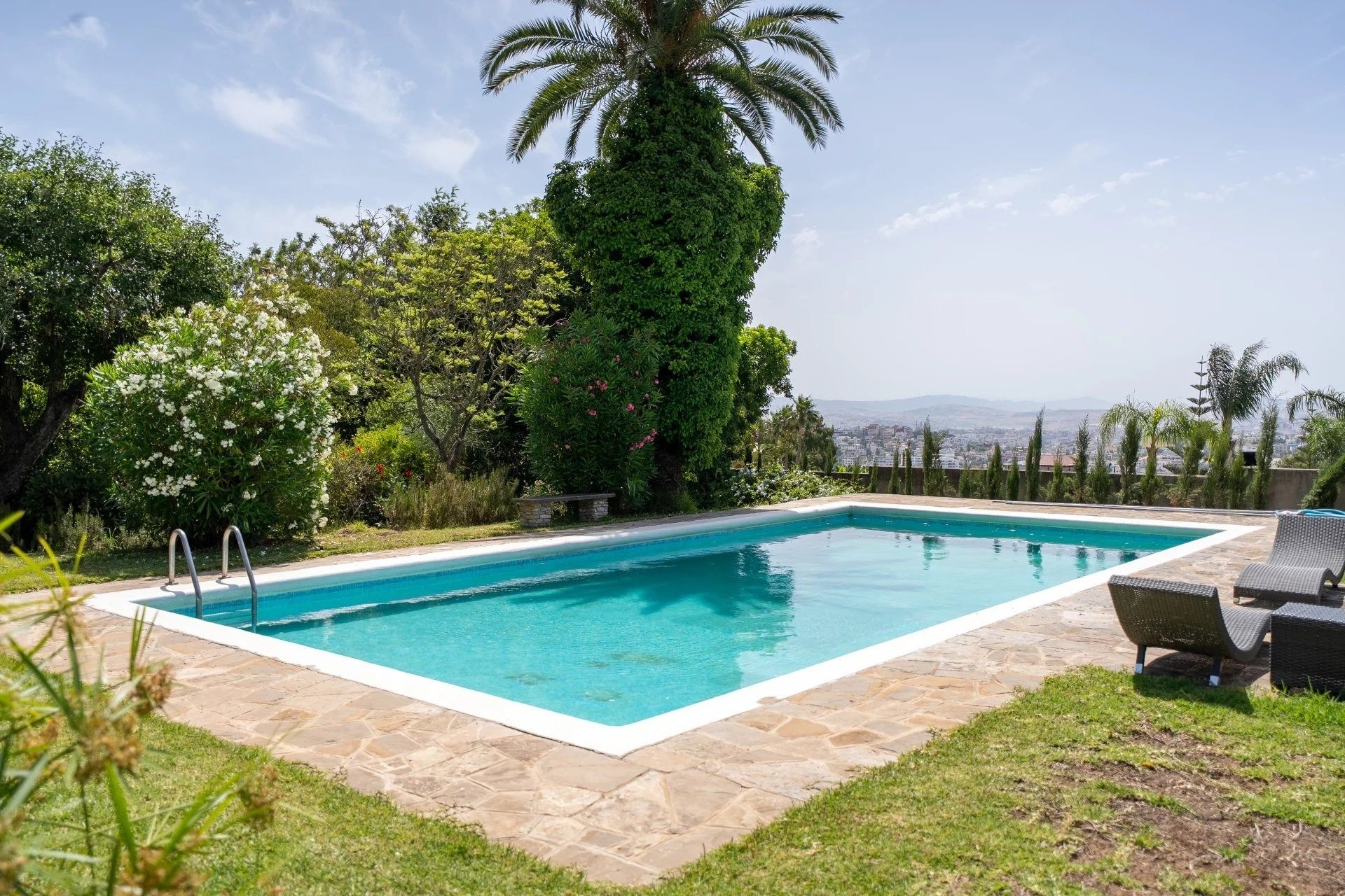 Acheter Villa 10&nbsp;pièces 650&nbsp;m² Tanger