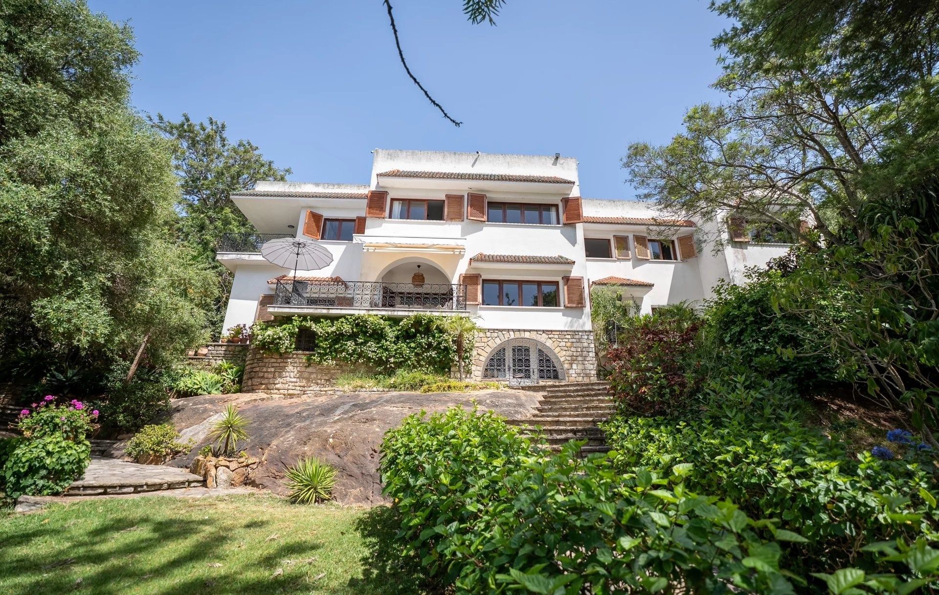 Acheter Villa 10&nbsp;pièces 650&nbsp;m² Tanger