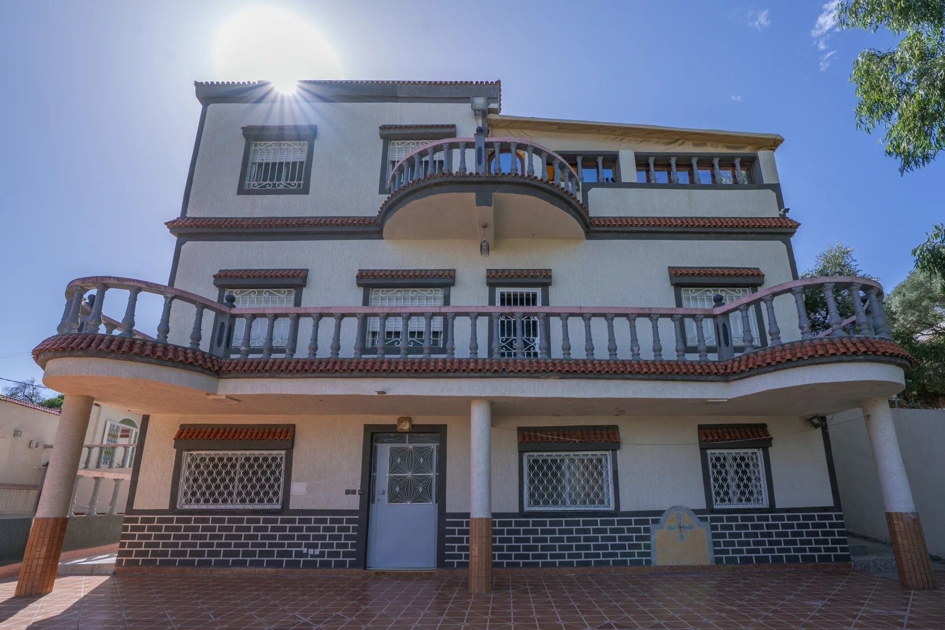 Acheter Villa 14&nbsp;pièces 2000&nbsp;m² Tanger