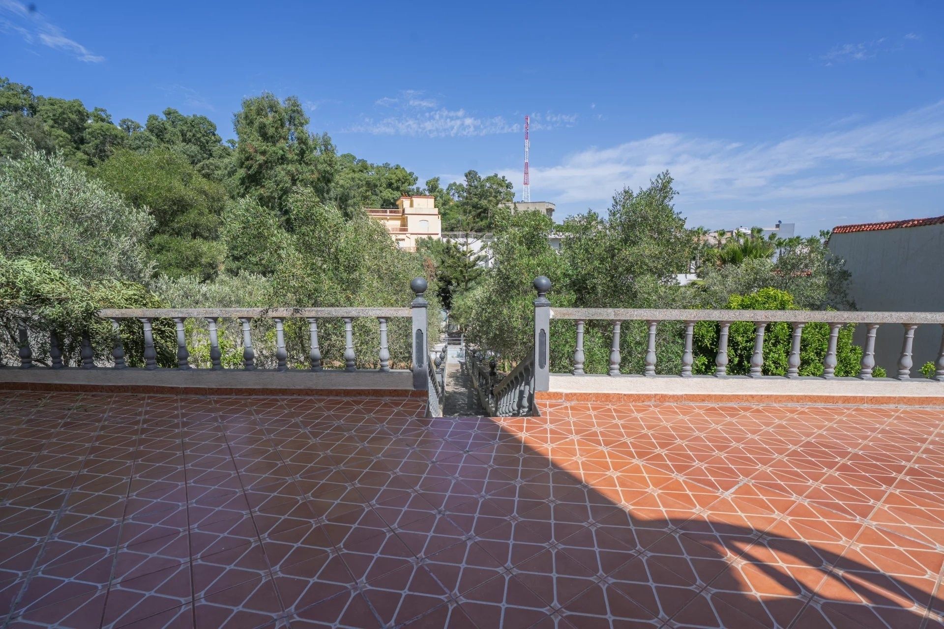 Acheter Villa 14&nbsp;pièces 2000&nbsp;m² Tanger