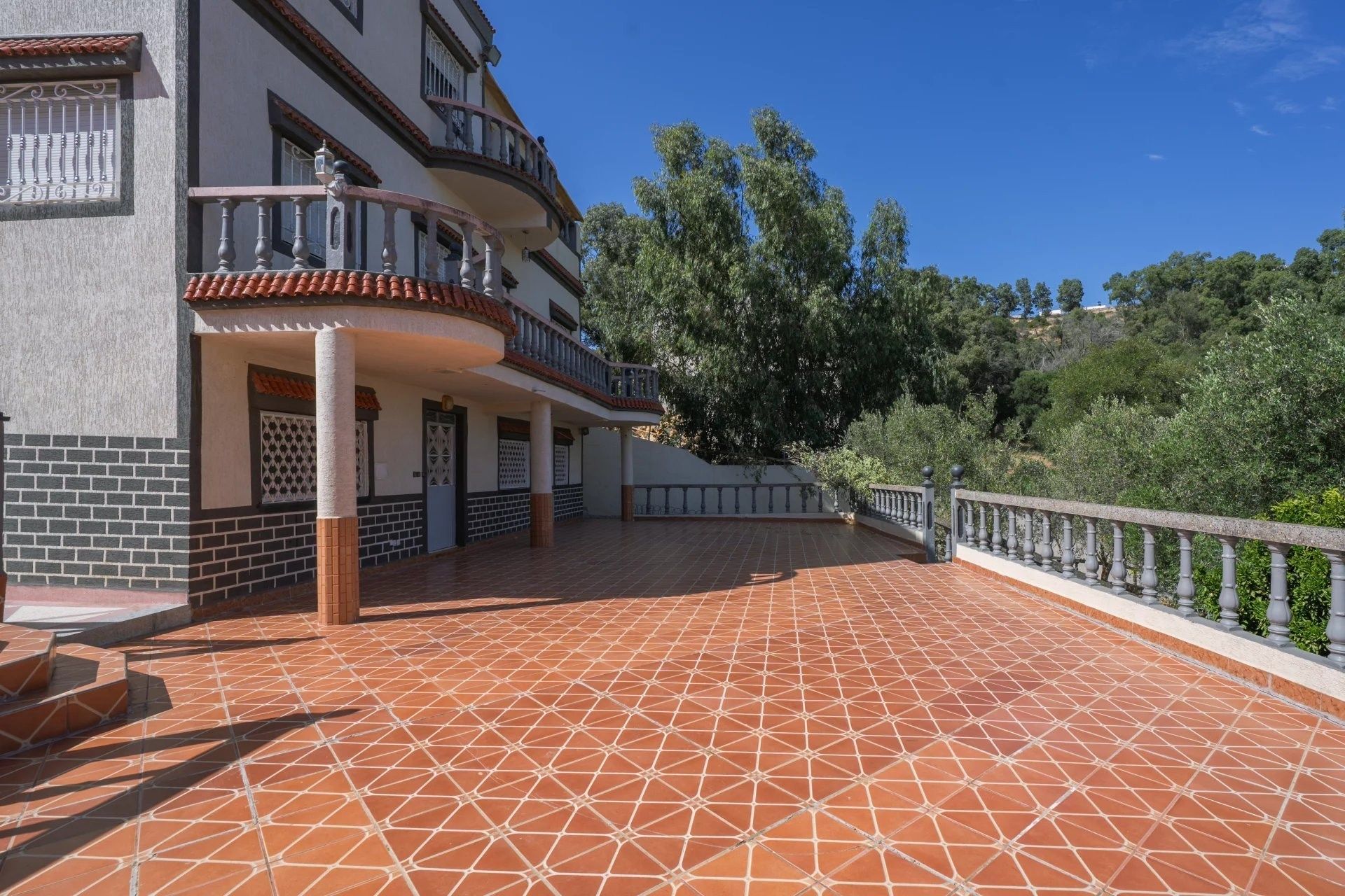 Acheter Villa 14&nbsp;pièces 2000&nbsp;m² Tanger