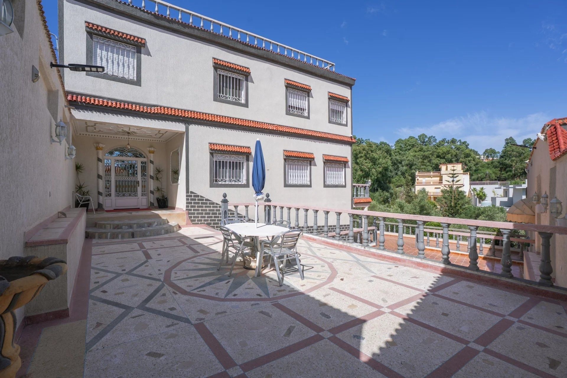 Acheter Villa 14&nbsp;pièces 2000&nbsp;m² Tanger