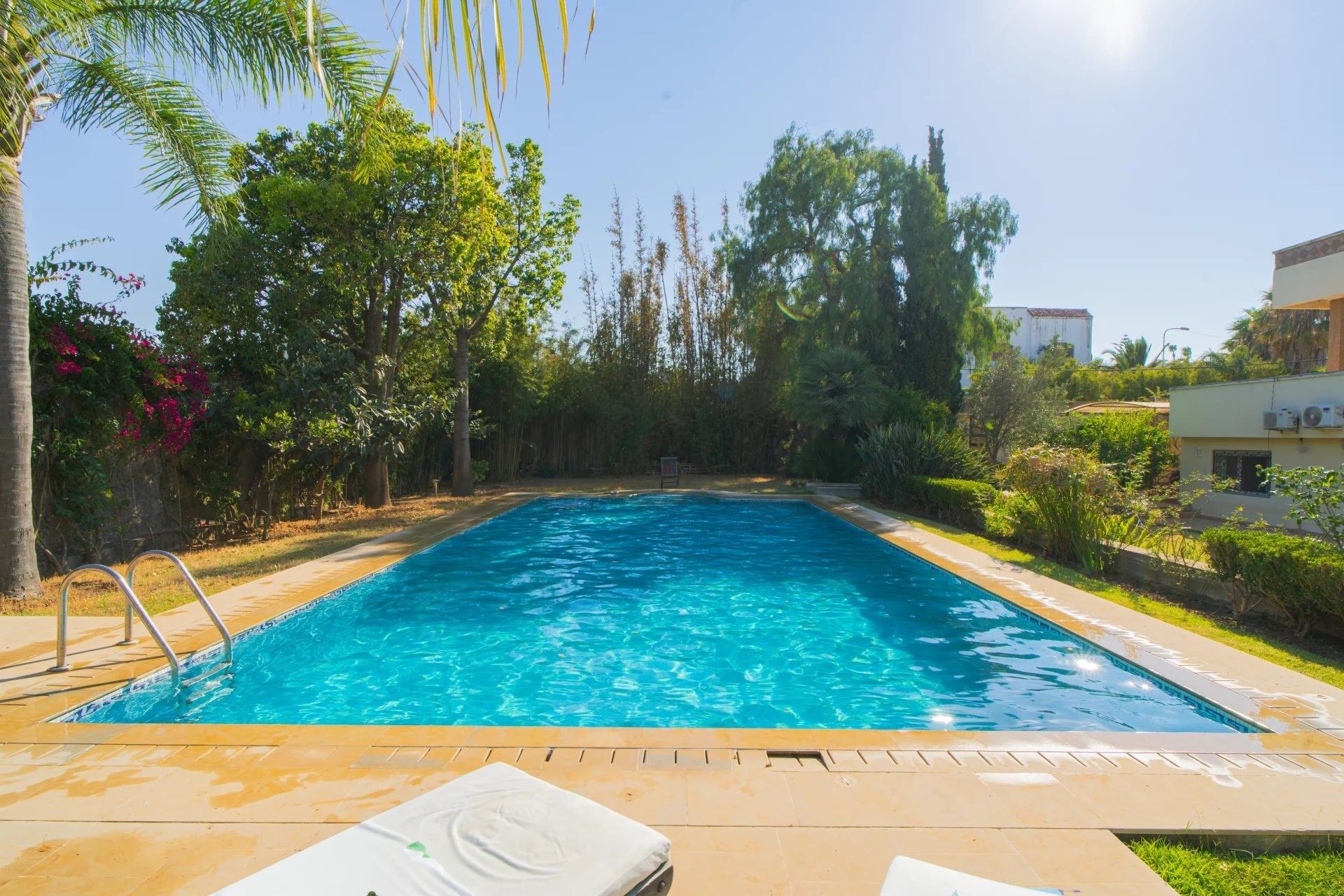 Acheter Villa 12&nbsp;pièces 1033&nbsp;m² Tanger