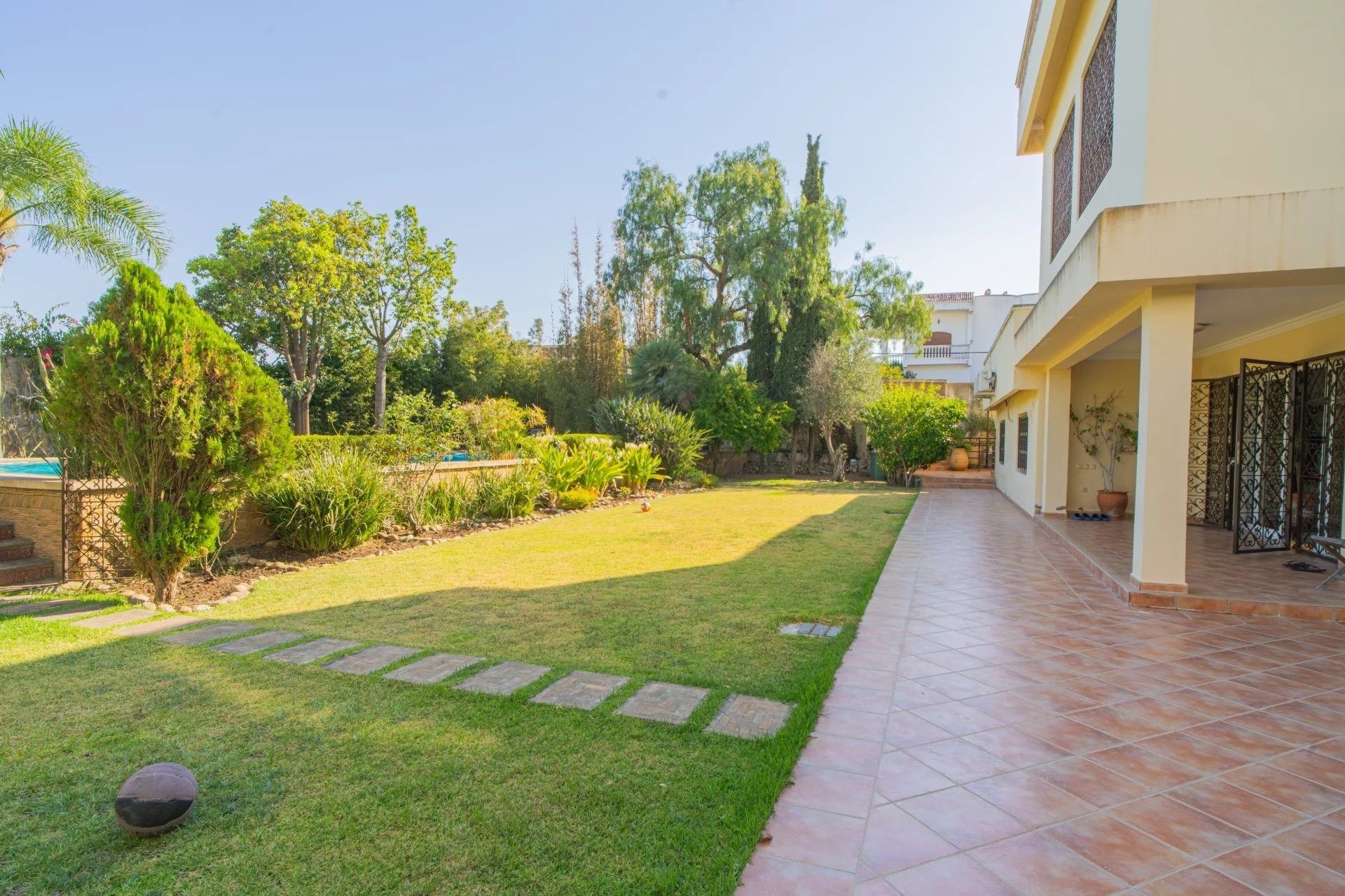 Acheter Villa 12&nbsp;pièces 1033&nbsp;m² Tanger