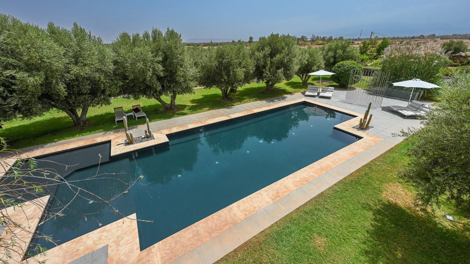 Buy Villa 9&nbsp;rooms 700&nbsp;m² Marrakech