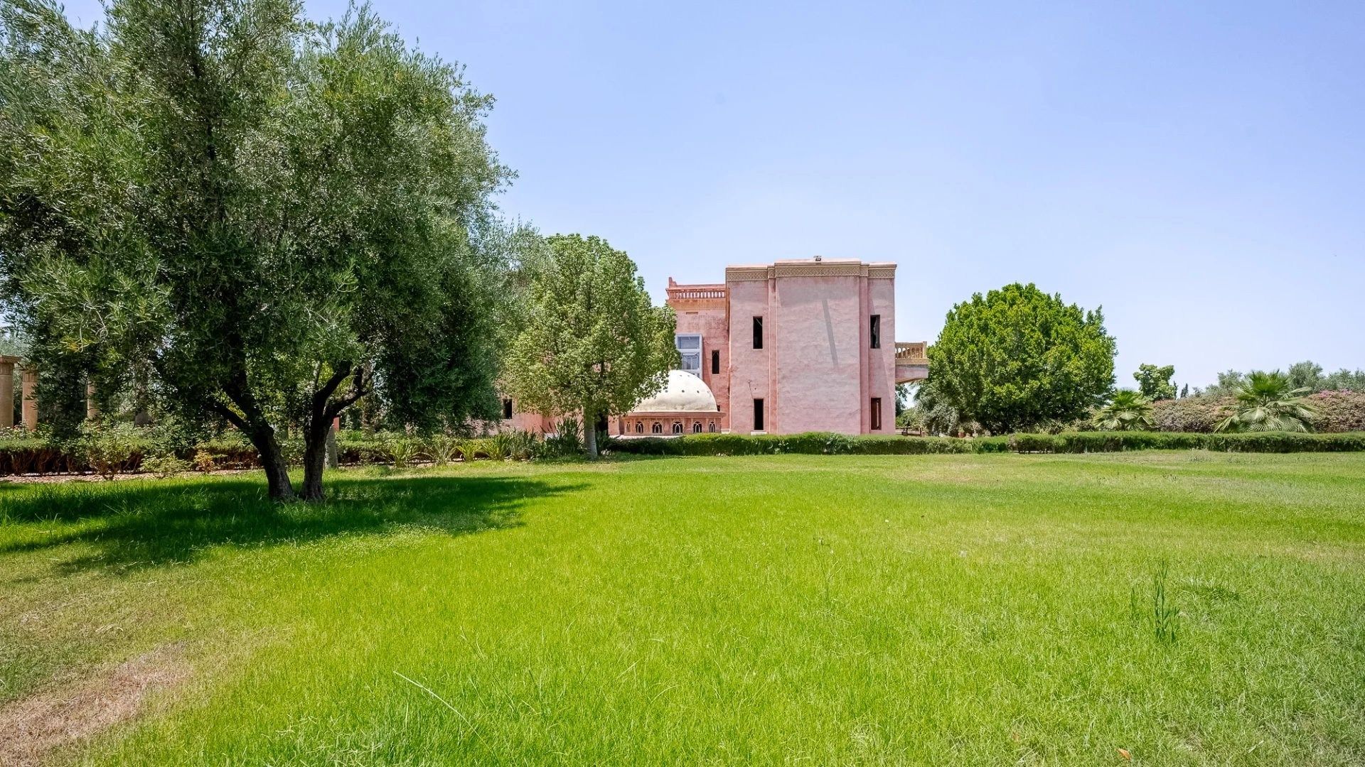 Acheter Palais 18&nbsp;pièces 1700&nbsp;m² Marrakech