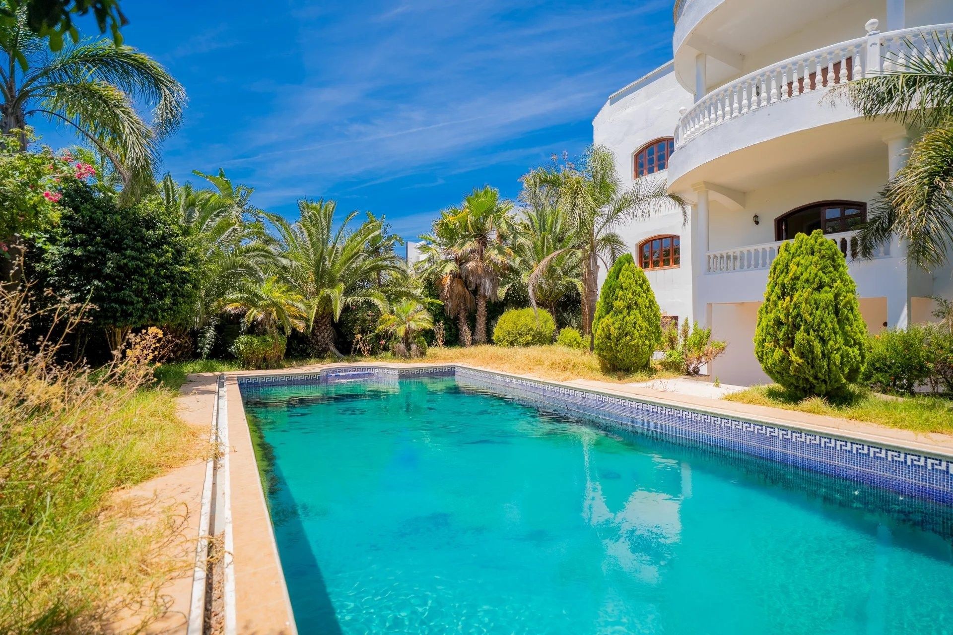 Acheter Villa 12&nbsp;pièces 676&nbsp;m² Tanger