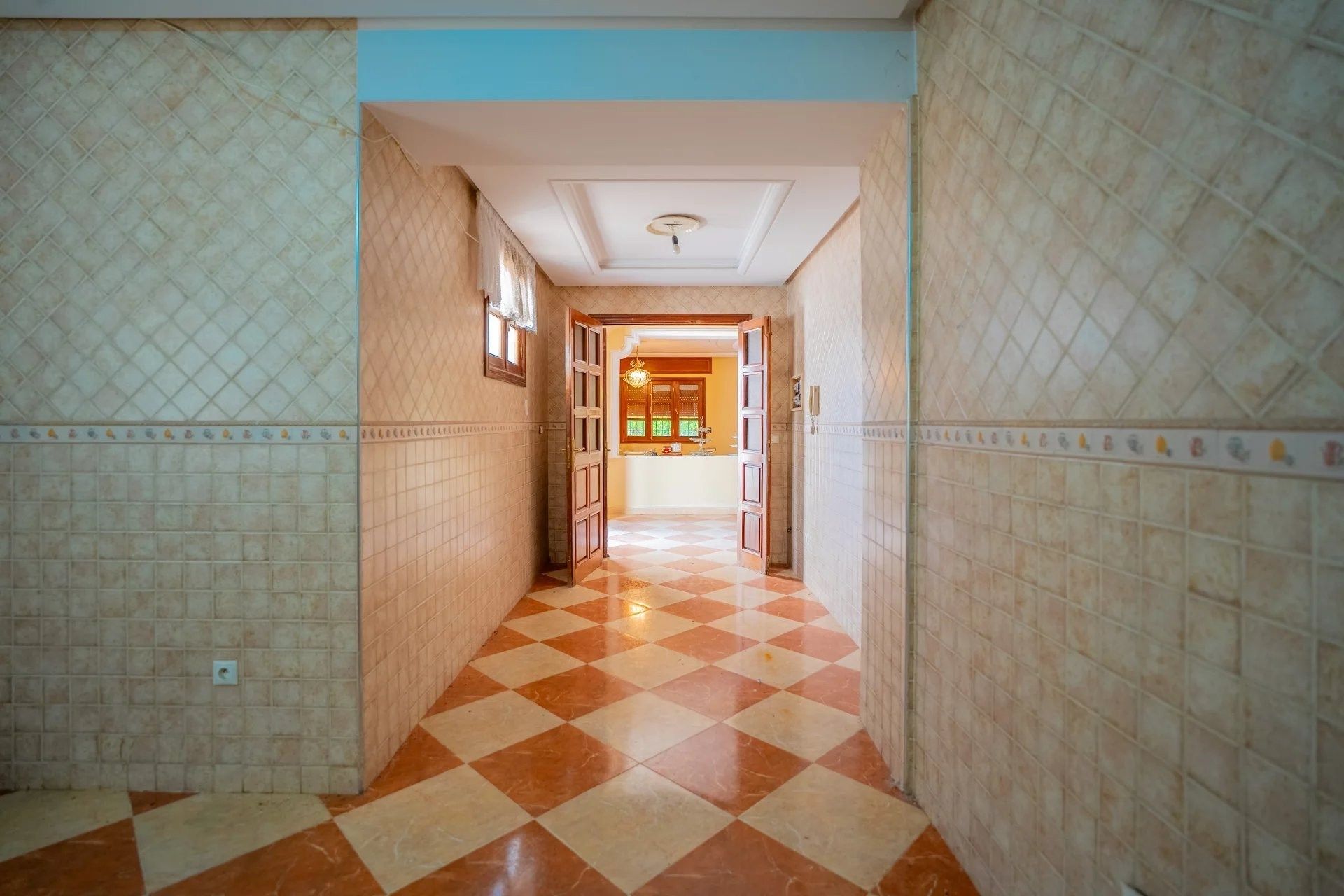 Acheter Villa 12&nbsp;pièces 676&nbsp;m² Tanger