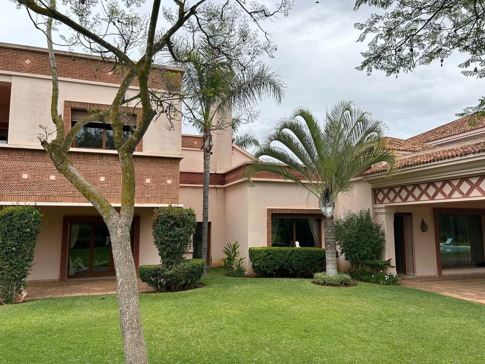 Acheter Villa 7&nbsp;pièces 1000&nbsp;m² Rabat