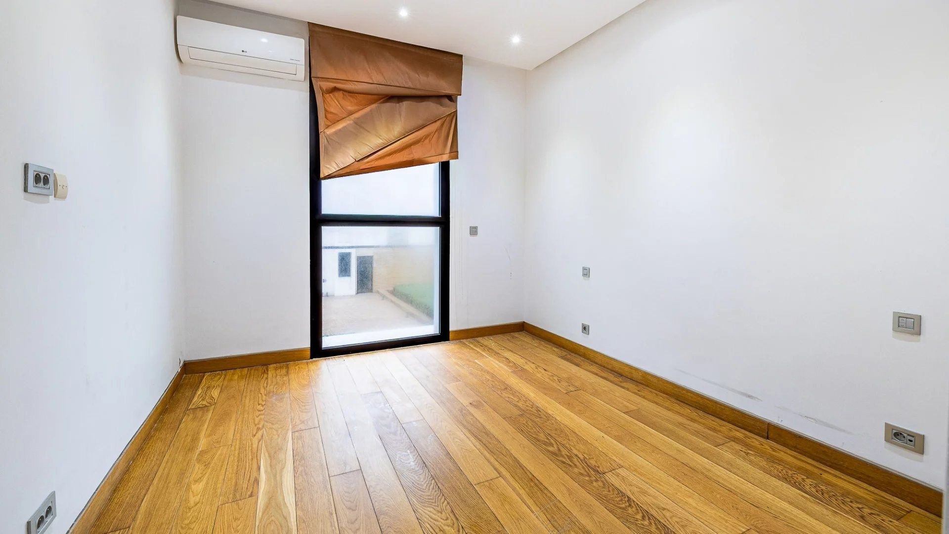 Buy Apartment 4&nbsp;rooms 187&nbsp;m² Casablanca