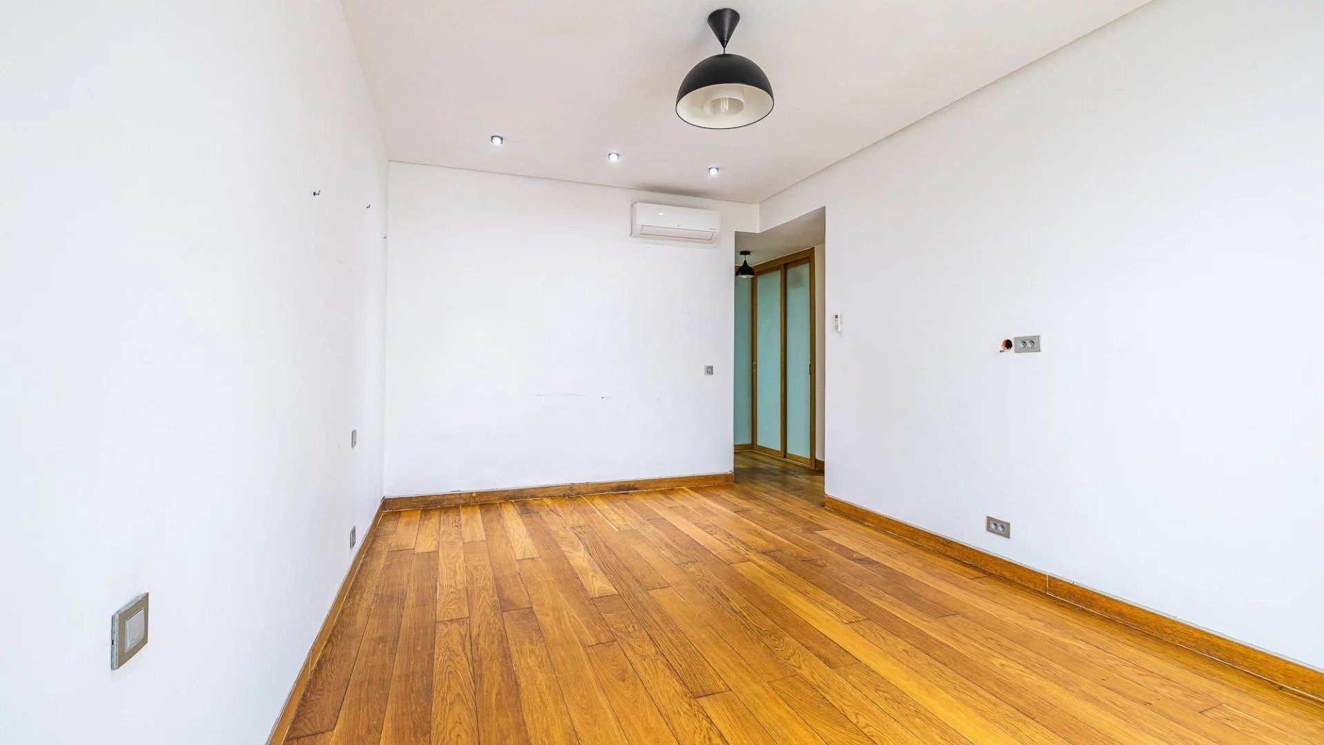 Buy Apartment 4&nbsp;rooms 187&nbsp;m² Casablanca