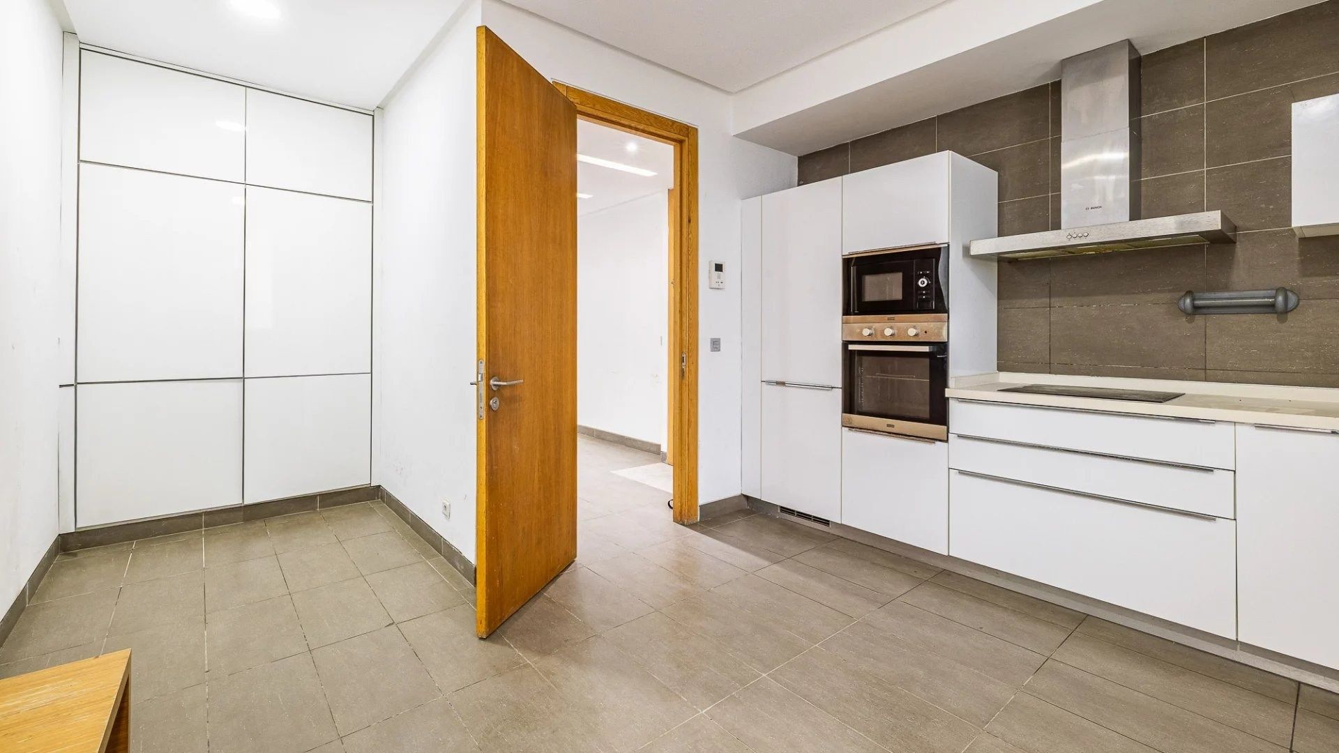 Buy Apartment 4&nbsp;rooms 187&nbsp;m² Casablanca