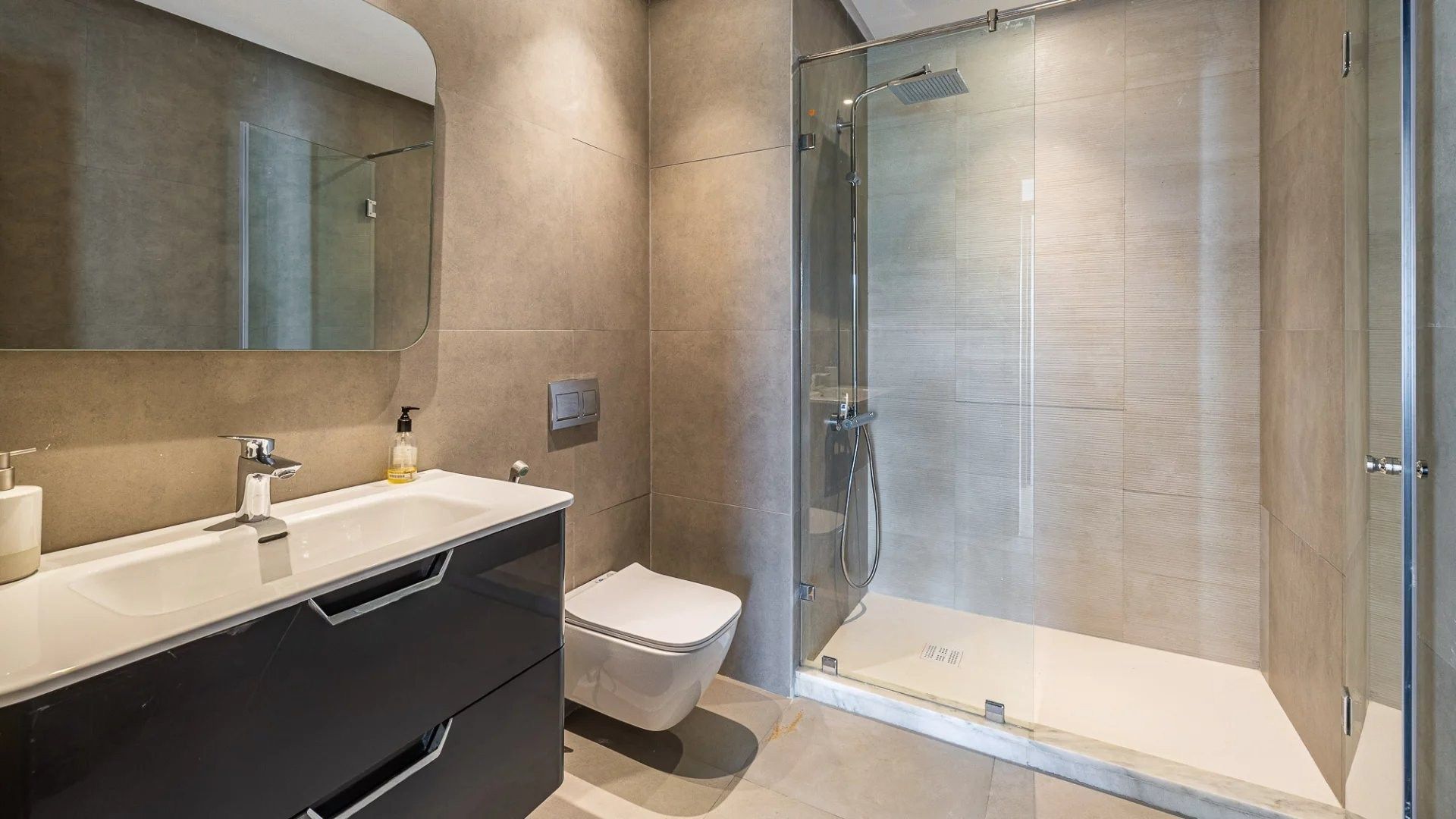 Buy Apartment 5&nbsp;rooms 257&nbsp;m² Rabat