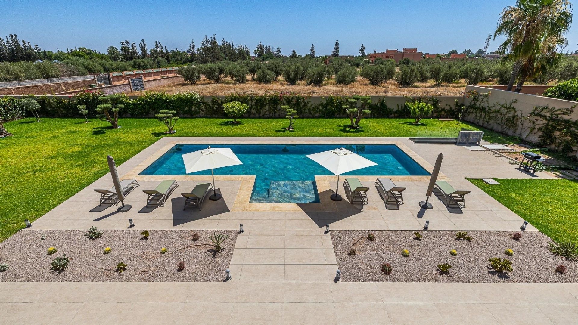Louer Villa 6&nbsp;pièces 600&nbsp;m² Marrakech
