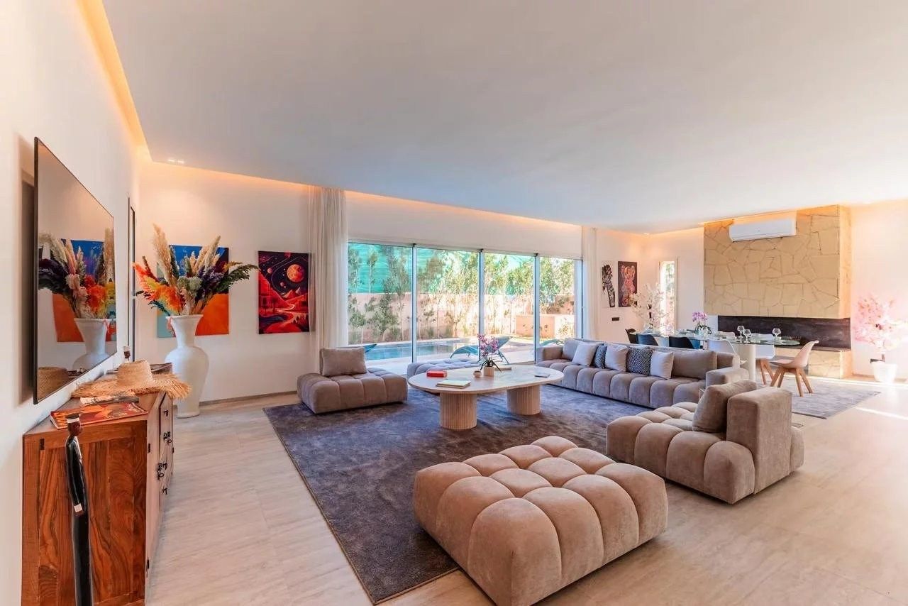 Louer Maison 7&nbsp;pièces 320&nbsp;m² Marrakech