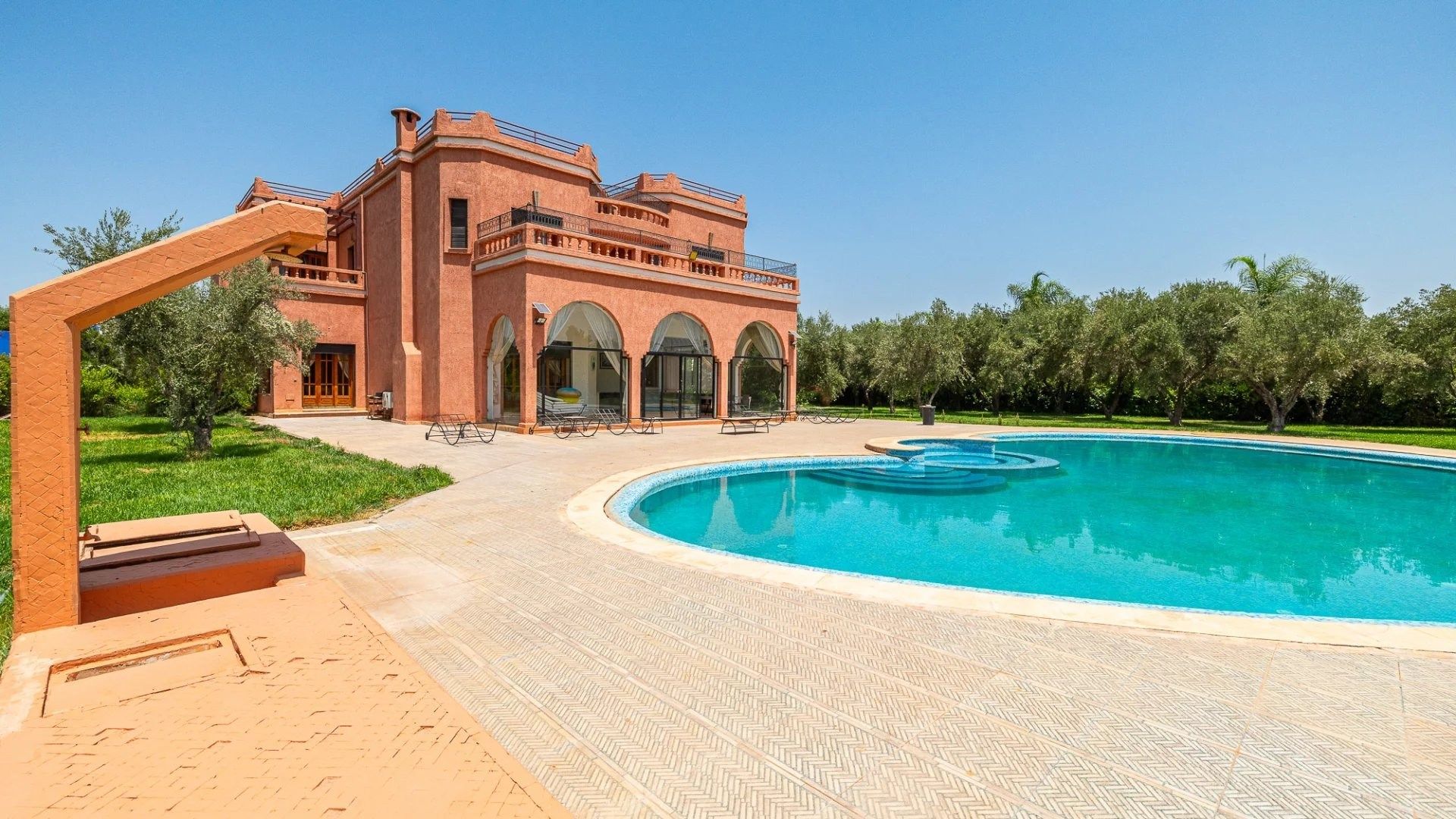 Louer Villa 12&nbsp;pièces 1000&nbsp;m² Marrakech