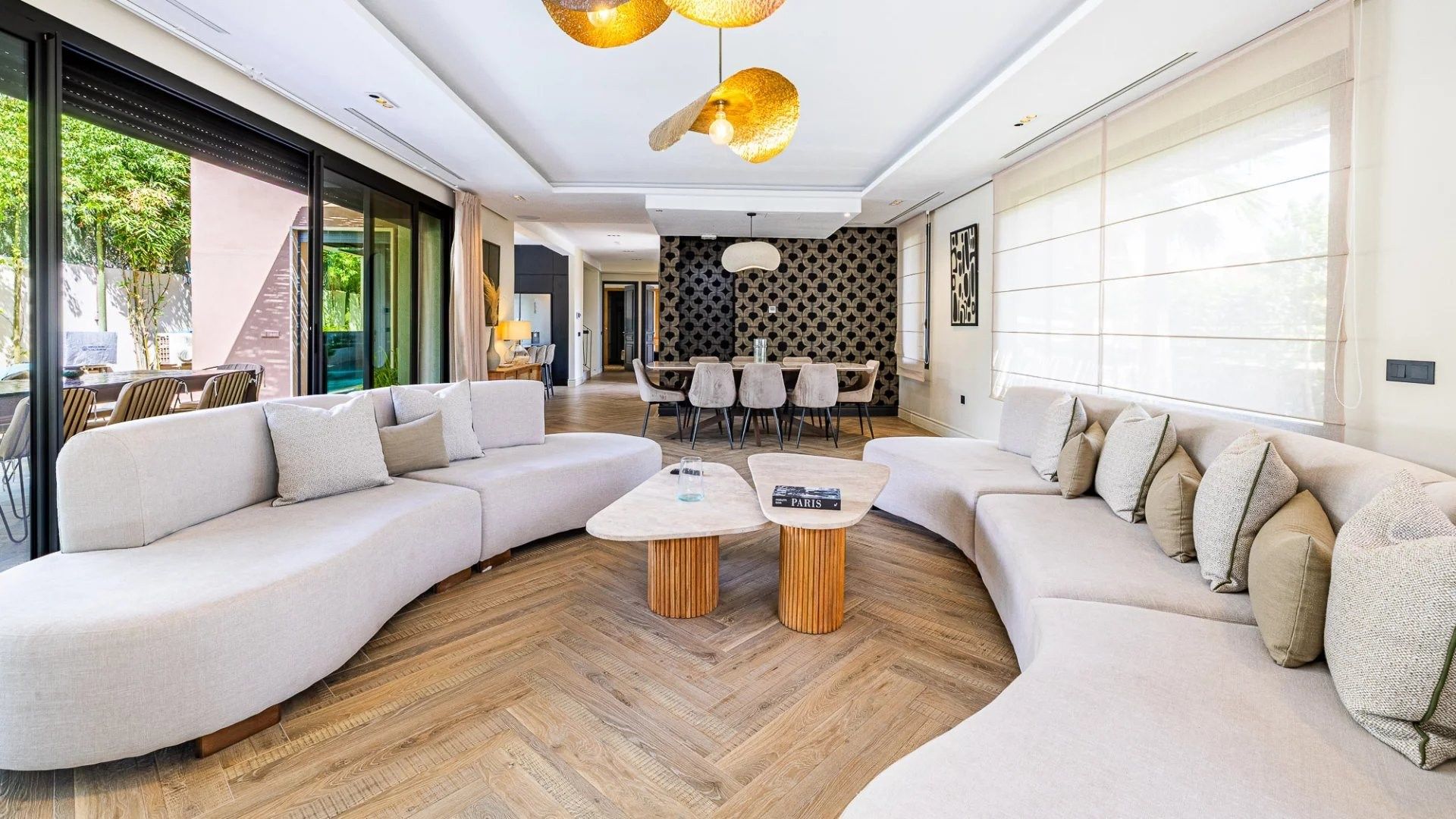 Louer Villa 8&nbsp;pièces 420&nbsp;m² Marrakech