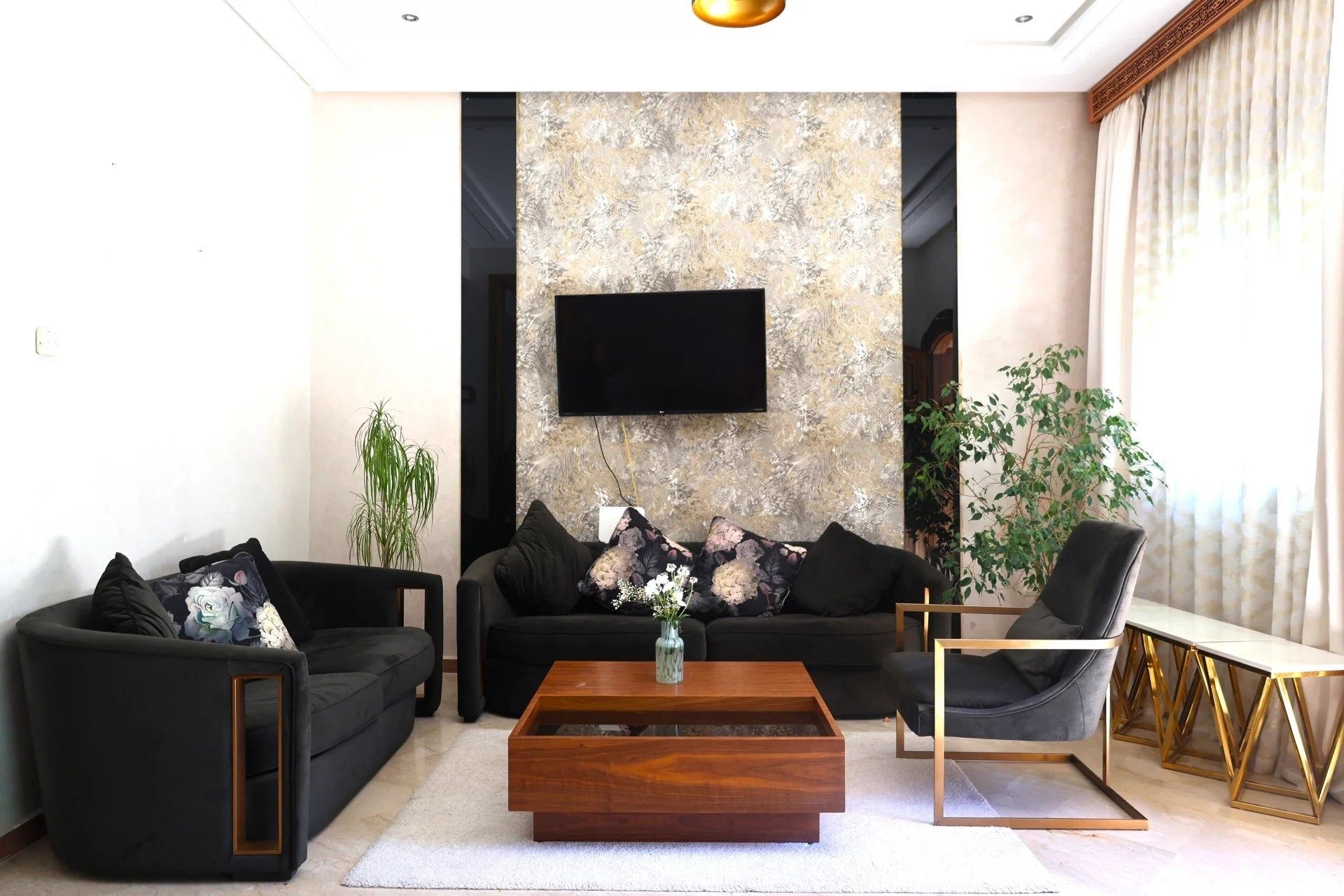 Louer Villa 7&nbsp;pièces 1&nbsp;m² Tanger