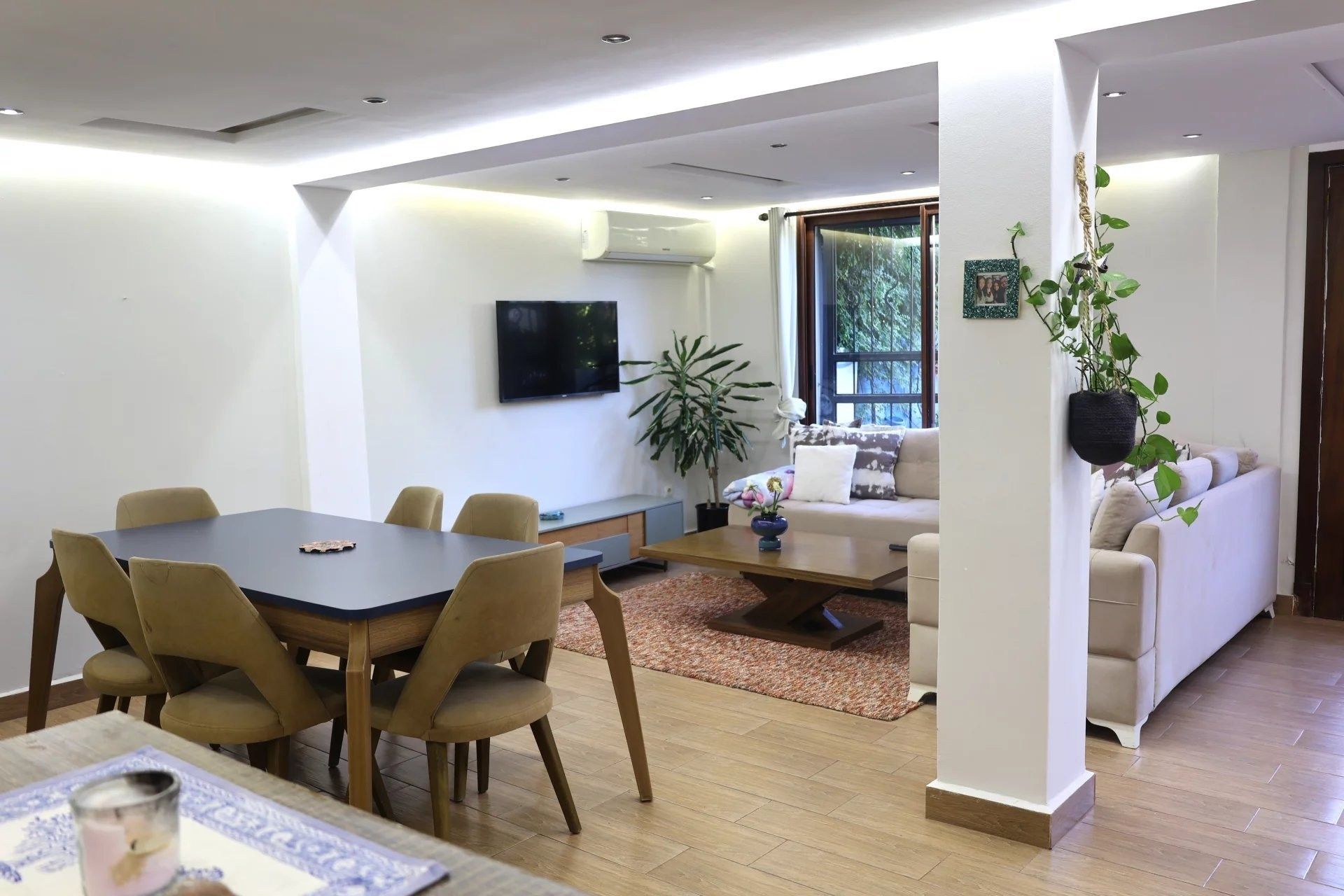 Louer Villa 7&nbsp;pièces 1&nbsp;m² Tanger