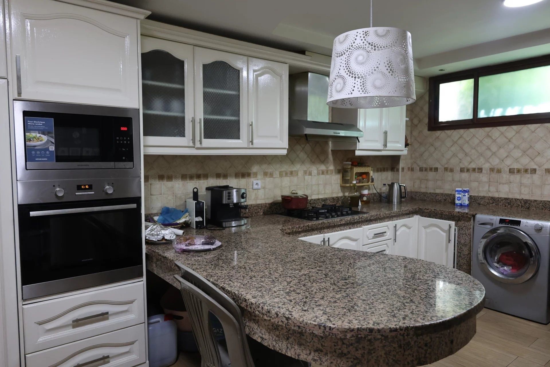 Louer Villa 7&nbsp;pièces 1&nbsp;m² Tanger