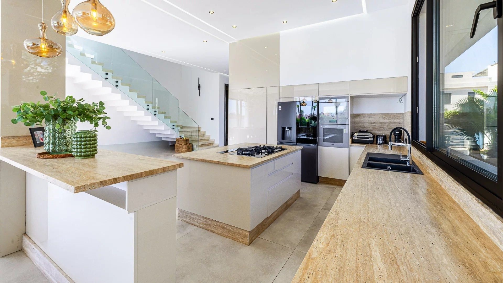 Louer Villa 8&nbsp;pièces 600&nbsp;m² Marrakech