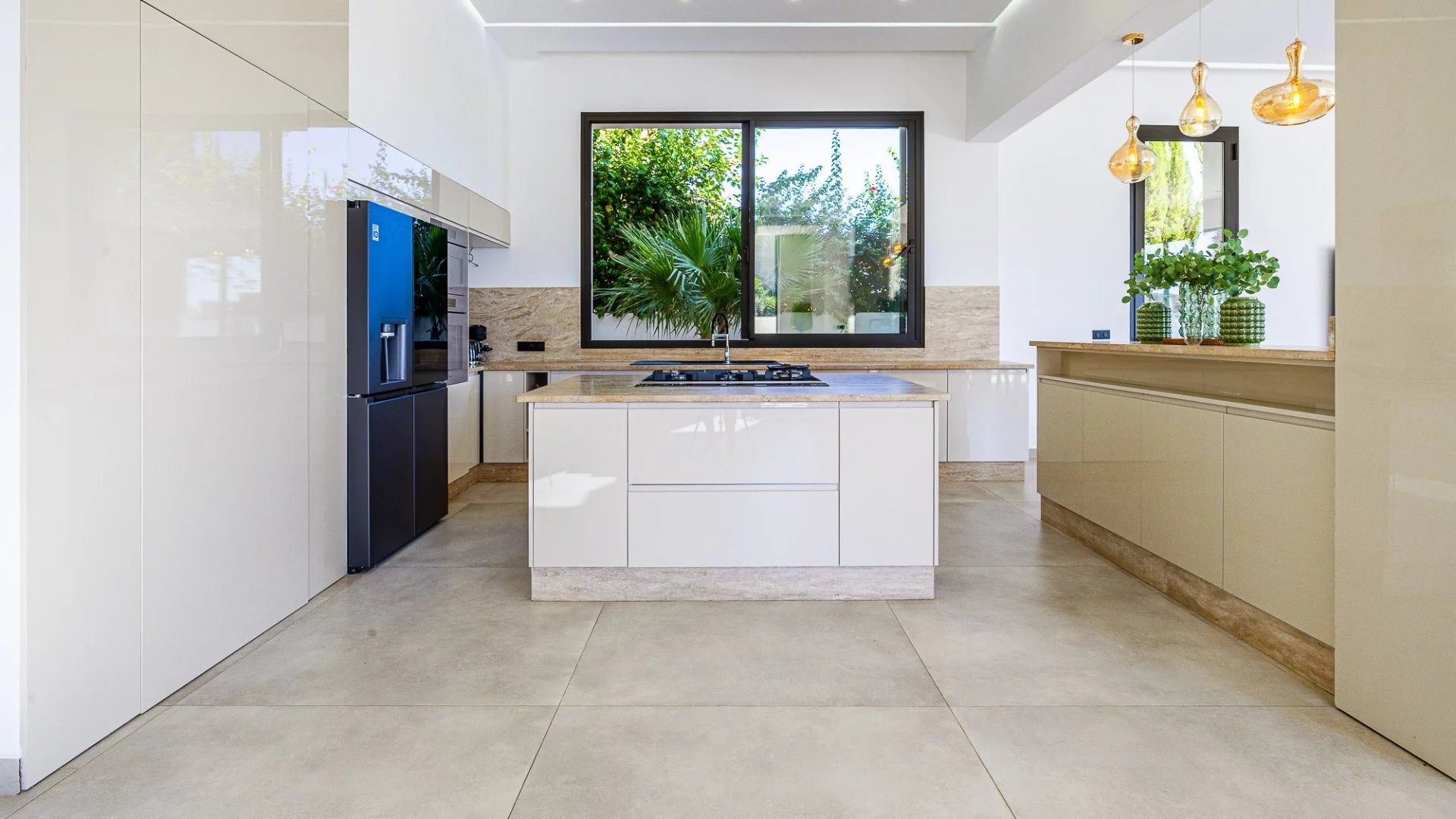 Louer Villa 8&nbsp;pièces 600&nbsp;m² Marrakech