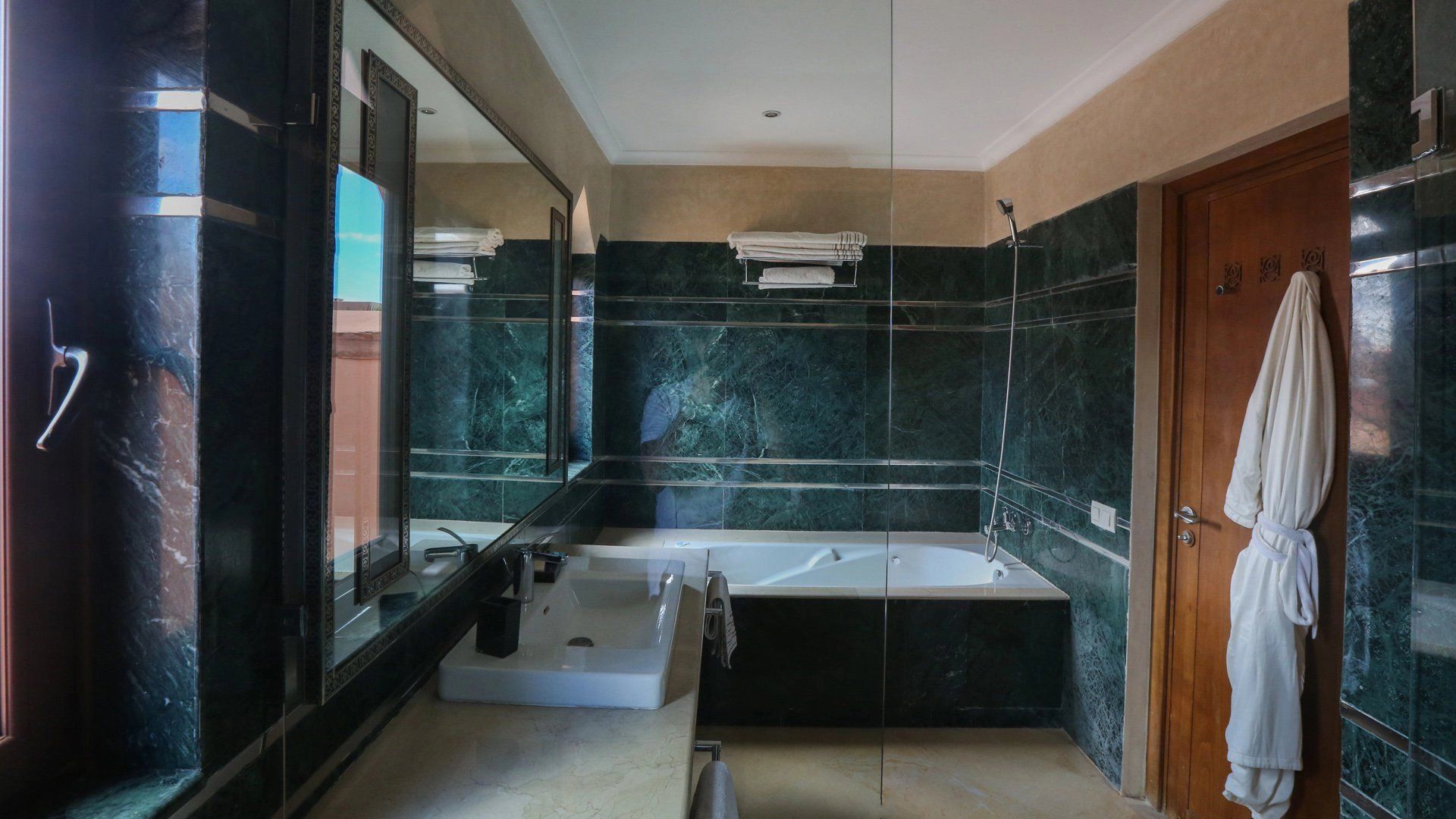 Acheter Villa 13&nbsp;pièces 700&nbsp;m² Marrakech