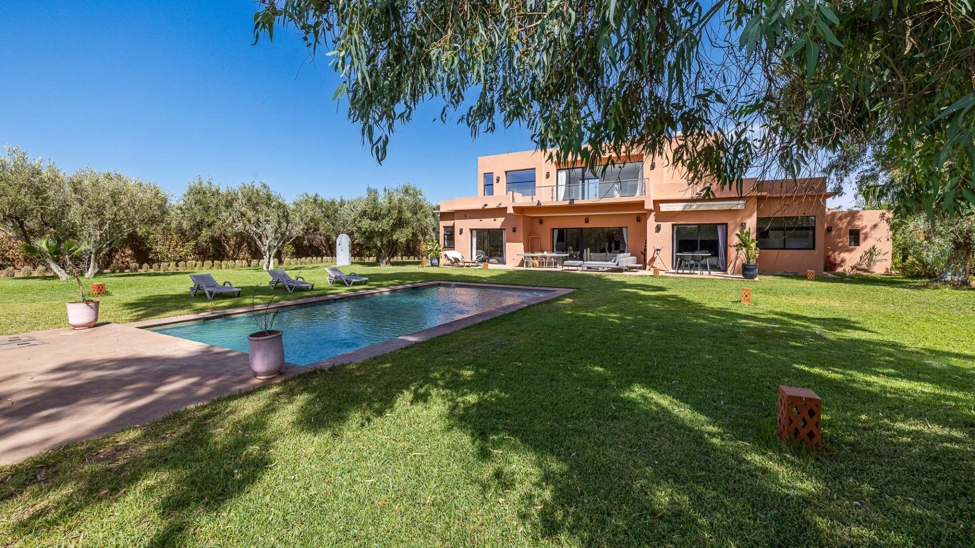 Louer Villa 6&nbsp;pièces 400&nbsp;m² Marrakech