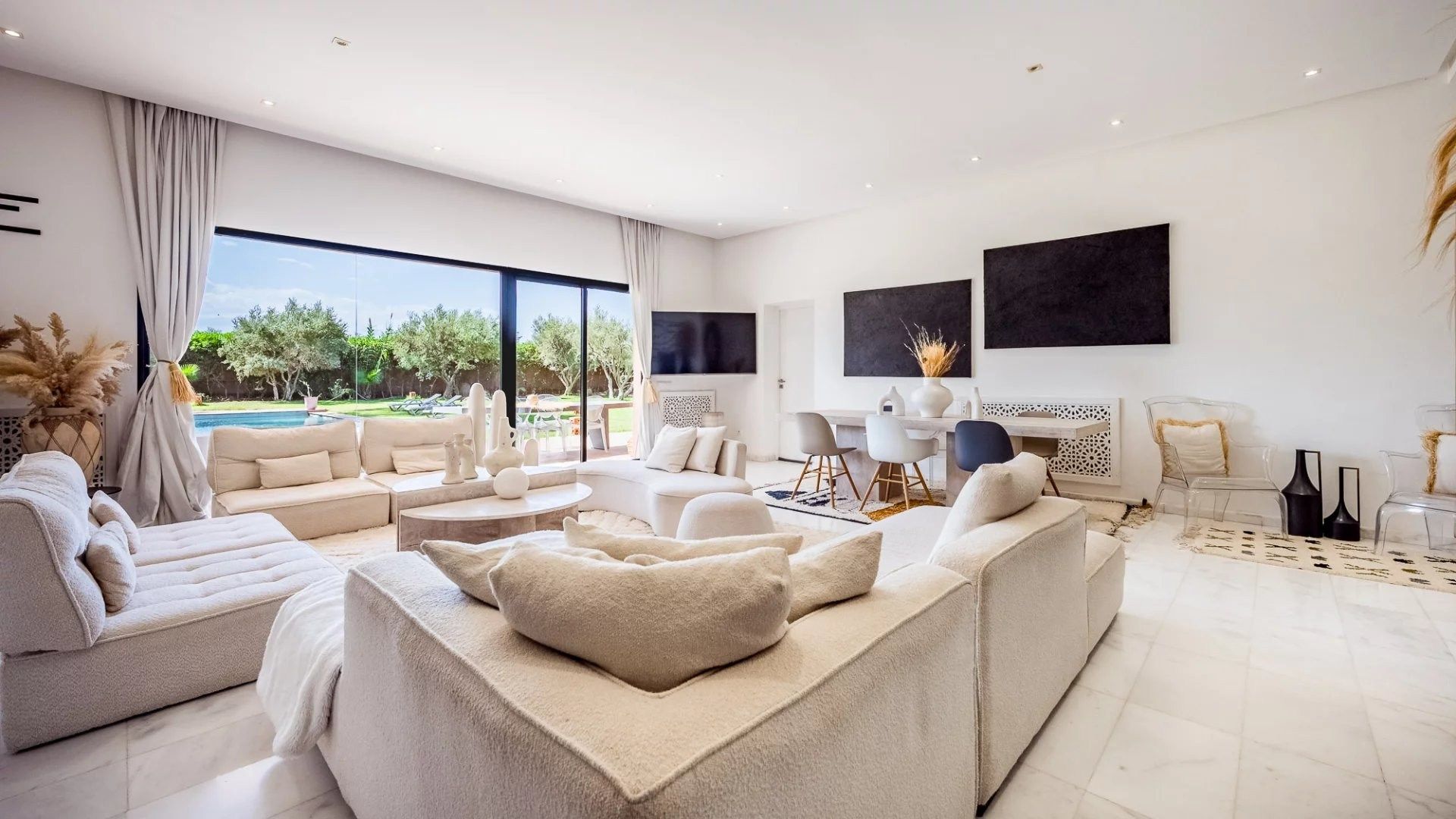 Louer Villa 6&nbsp;pièces 400&nbsp;m² Marrakech