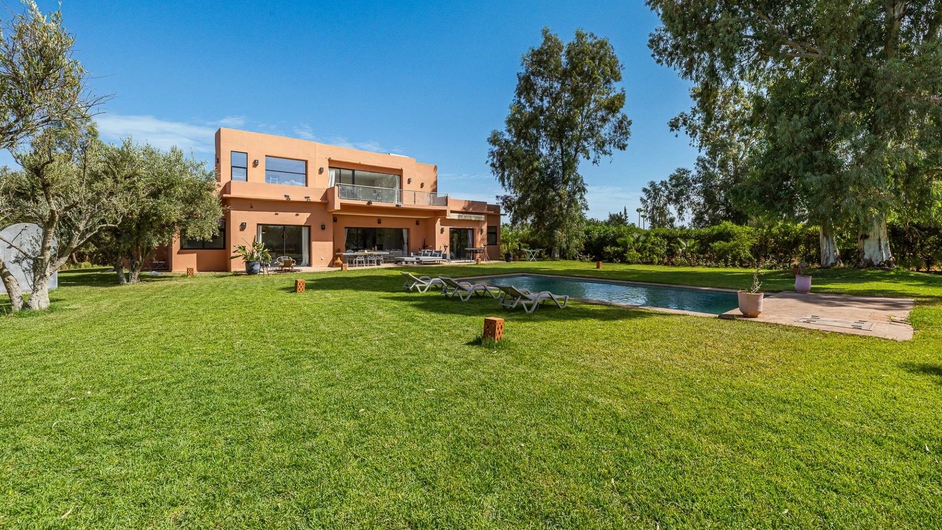 Louer Villa 6&nbsp;pièces 400&nbsp;m² Marrakech