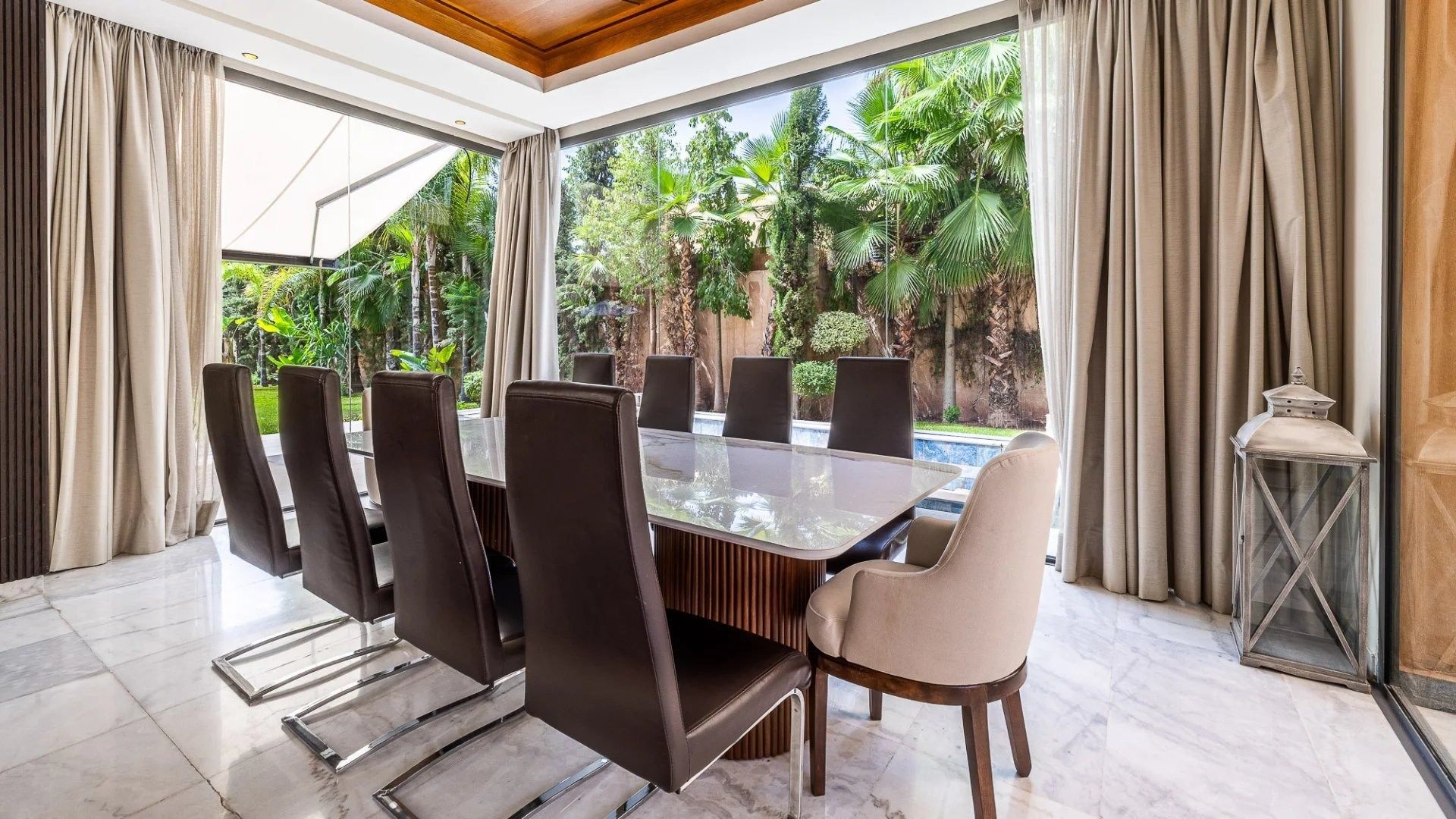 Louer Villa 7&nbsp;pièces 450&nbsp;m² Marrakech
