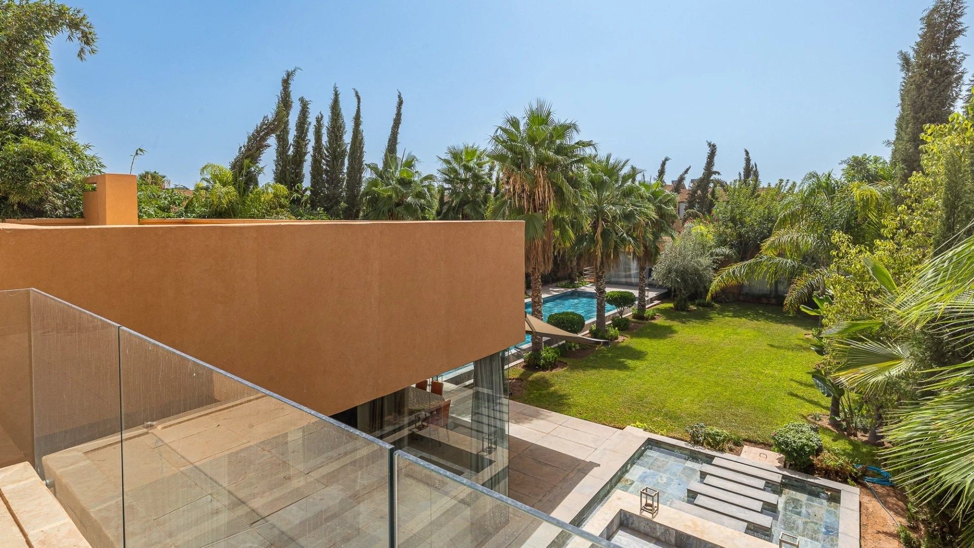Louer Villa 7&nbsp;pièces 450&nbsp;m² Marrakech