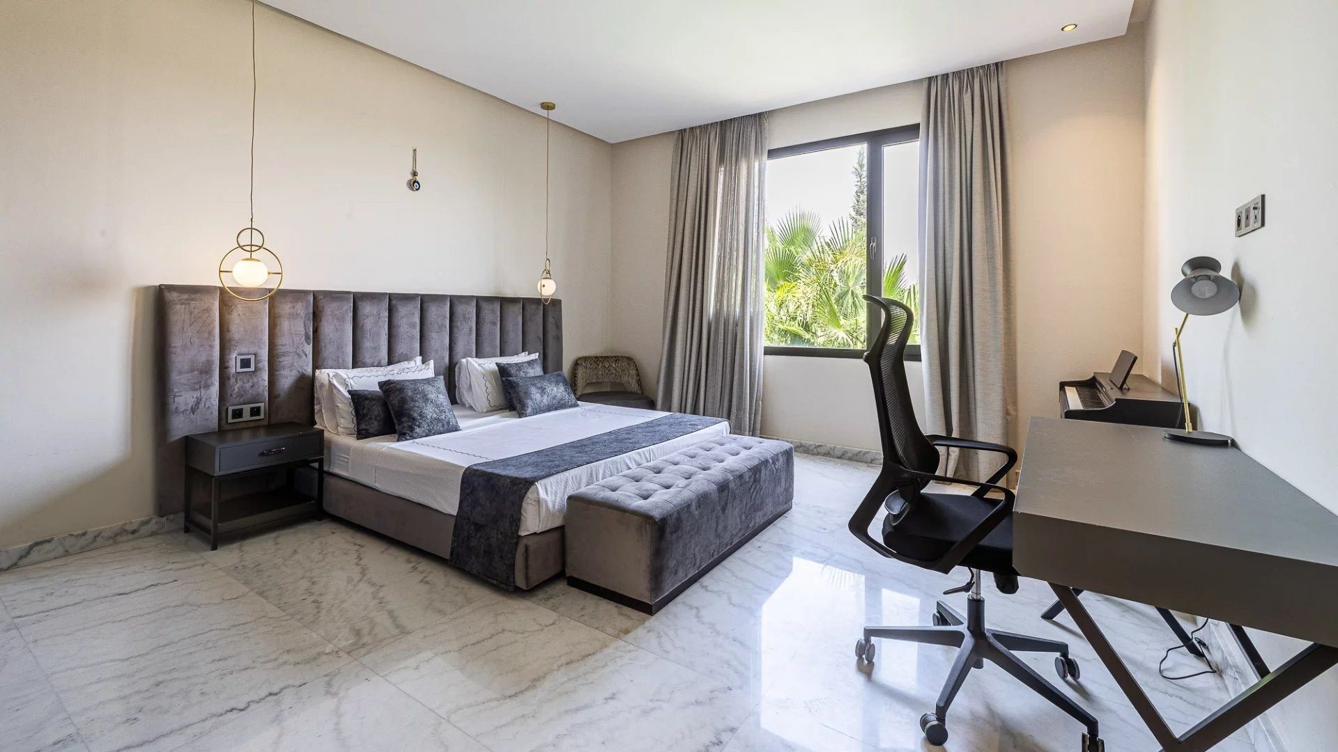 Louer Villa 7&nbsp;pièces 450&nbsp;m² Marrakech