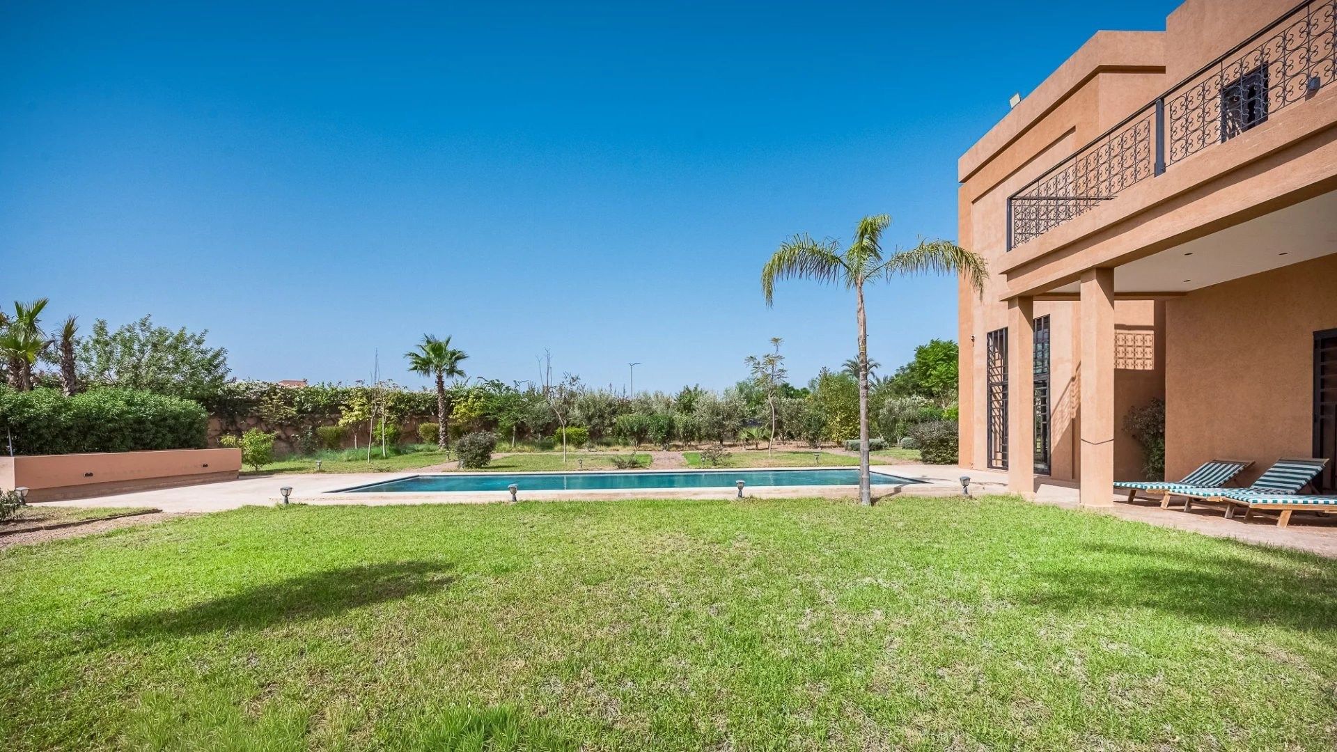 Louer Villa 7&nbsp;pièces 750&nbsp;m² Marrakech