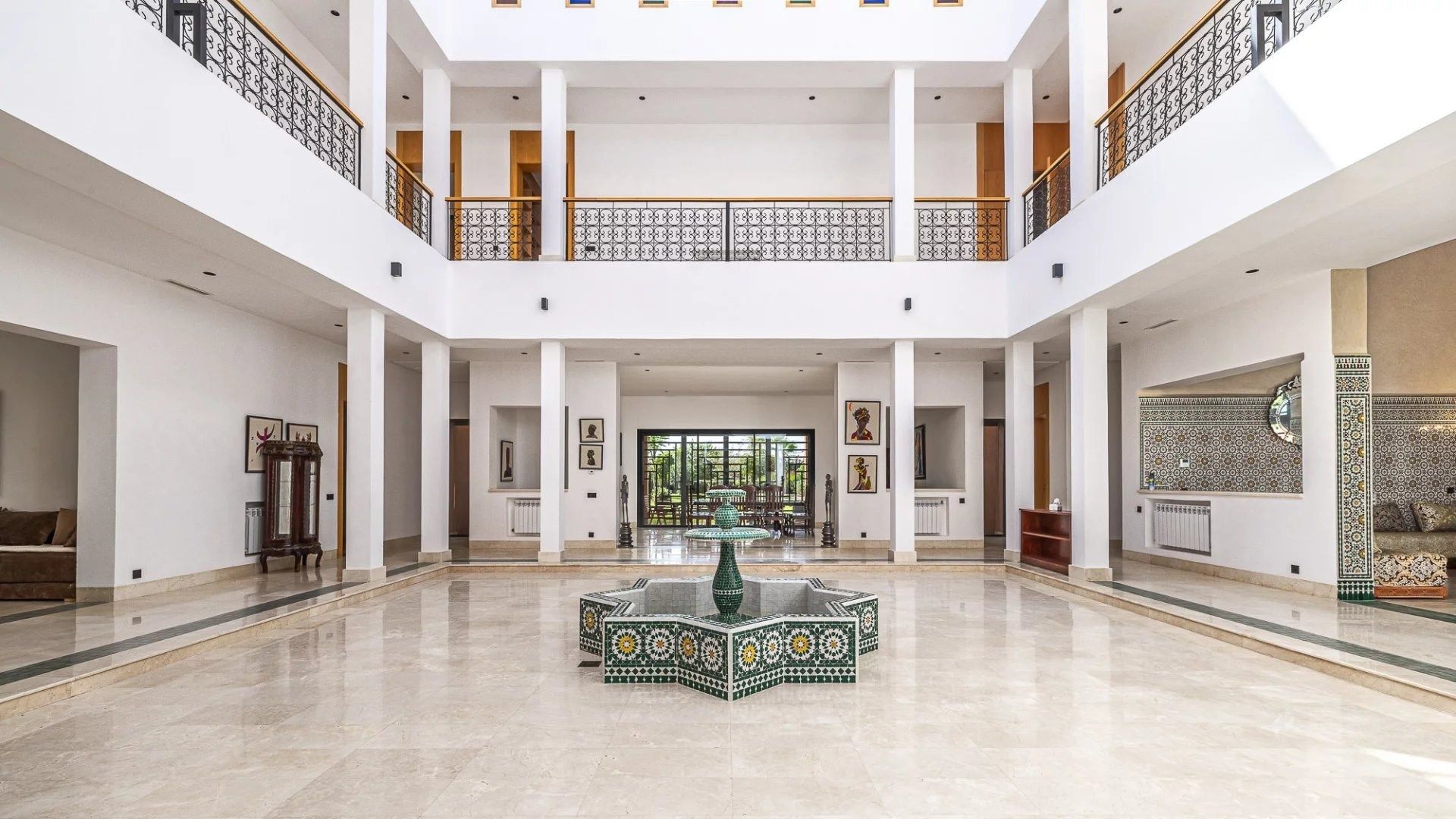 Louer Villa 7&nbsp;pièces 750&nbsp;m² Marrakech