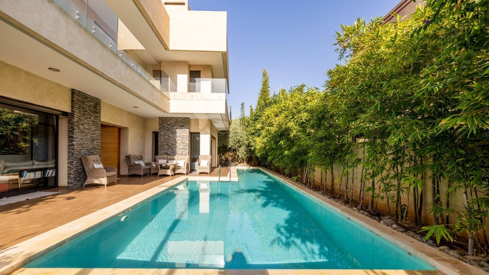 Louer Villa 8&nbsp;pièces 450&nbsp;m² Marrakech