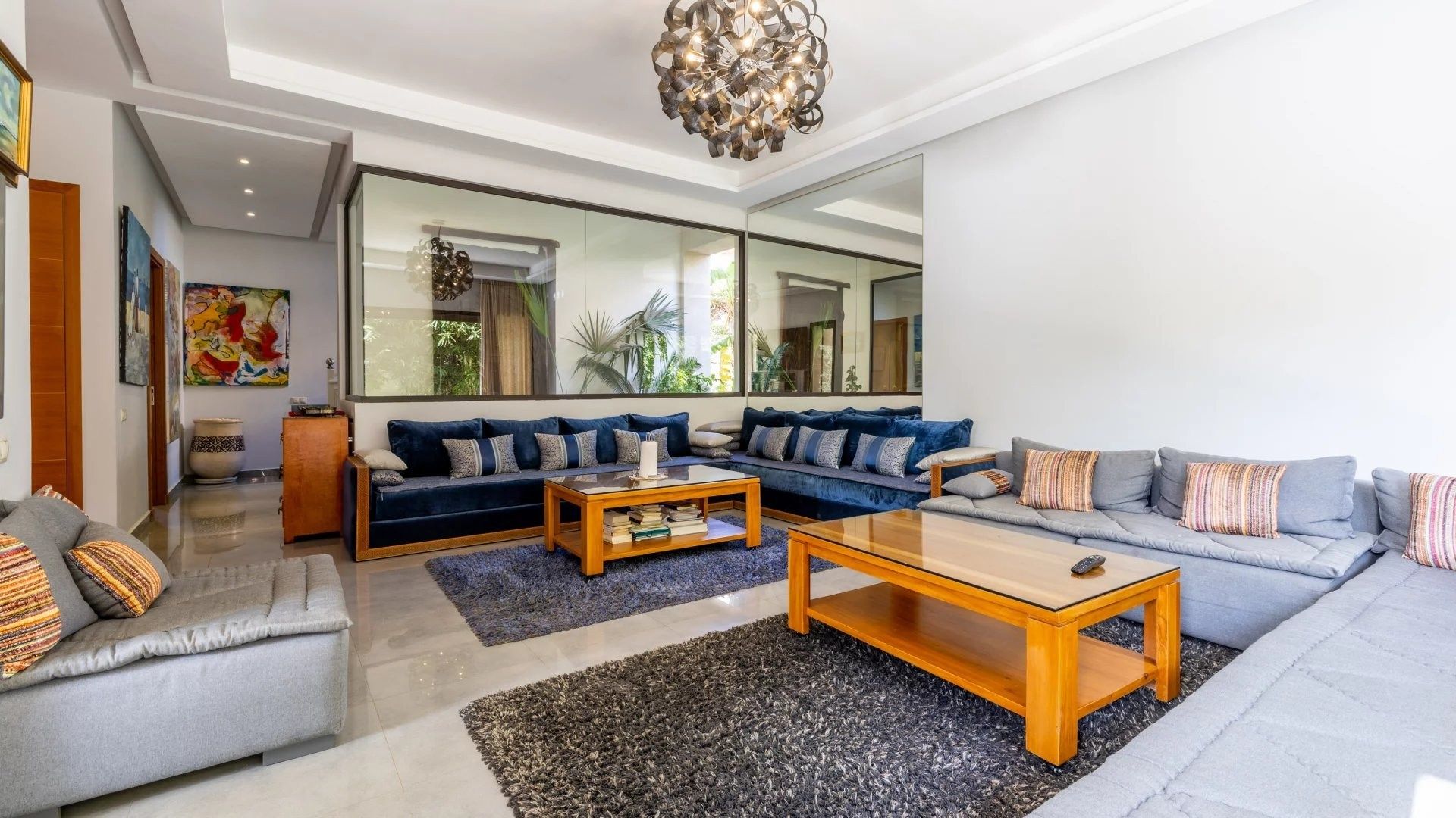 Louer Villa 8&nbsp;pièces 450&nbsp;m² Marrakech