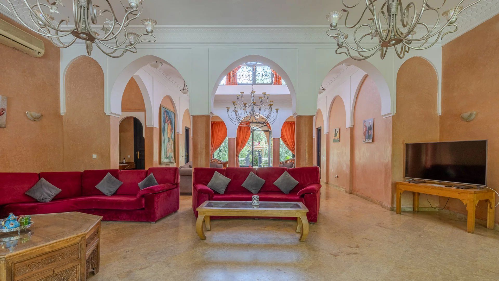 Louer Villa 9&nbsp;pièces 700&nbsp;m² Marrakech