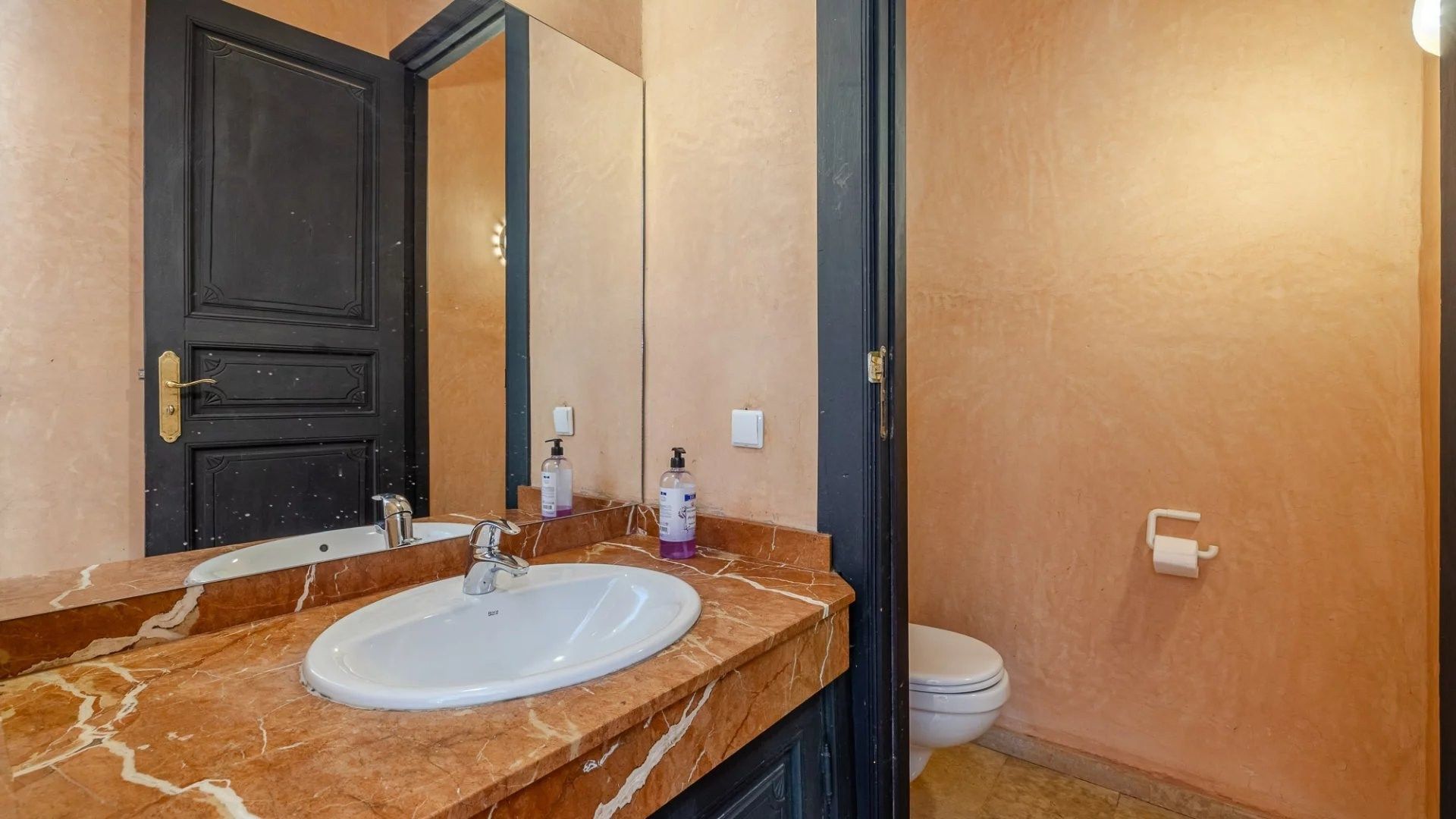 Louer Villa 9&nbsp;pièces 700&nbsp;m² Marrakech