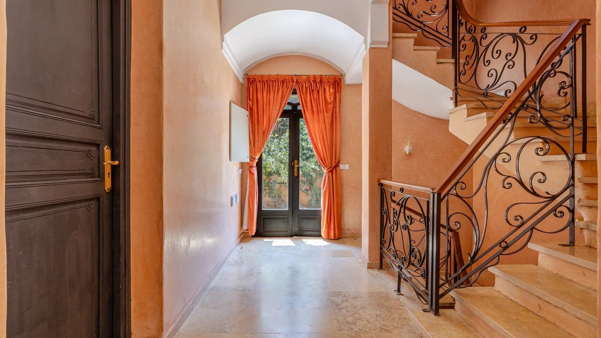 Louer Villa 9&nbsp;pièces 700&nbsp;m² Marrakech