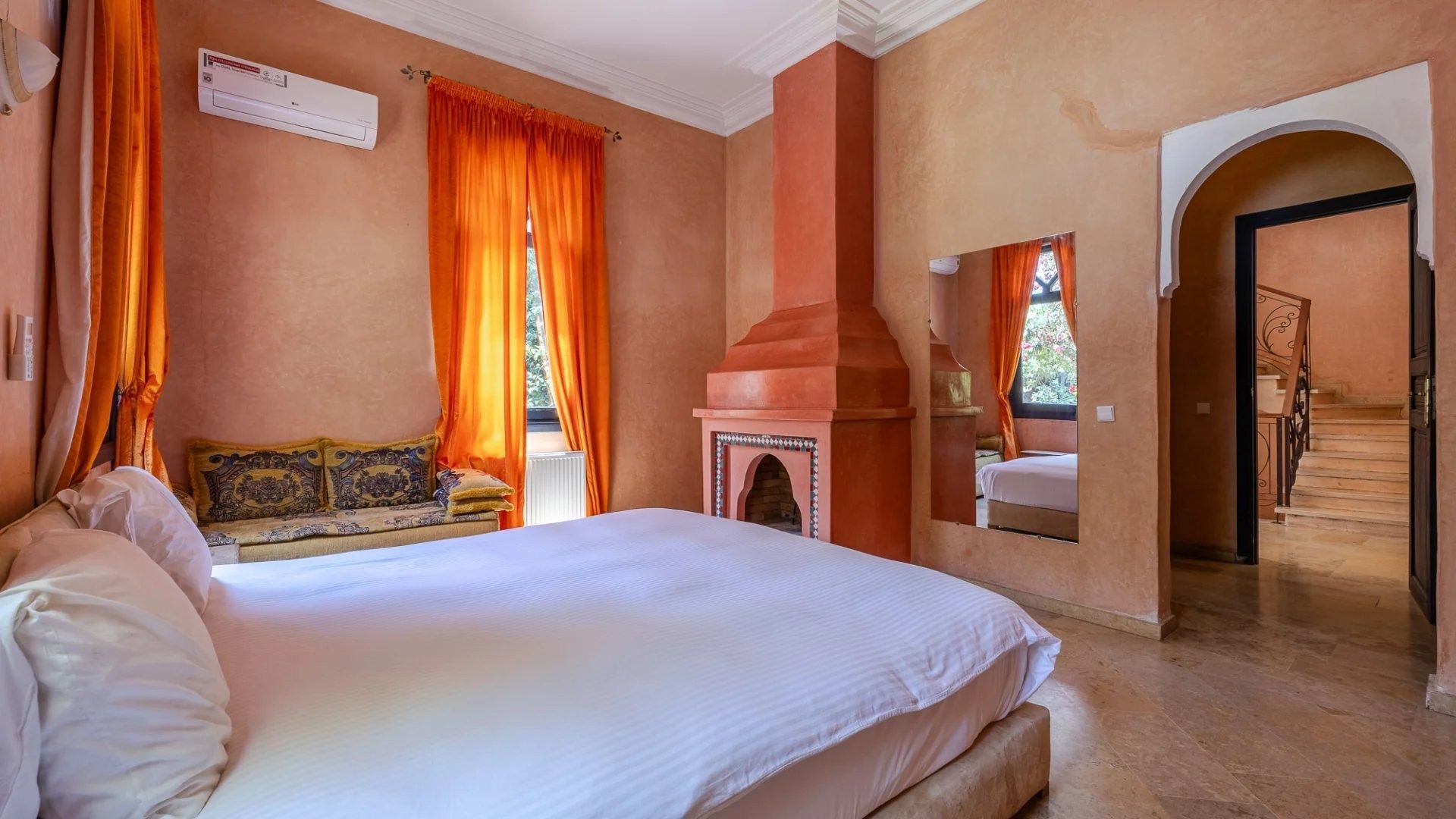 Louer Villa 9&nbsp;pièces 700&nbsp;m² Marrakech