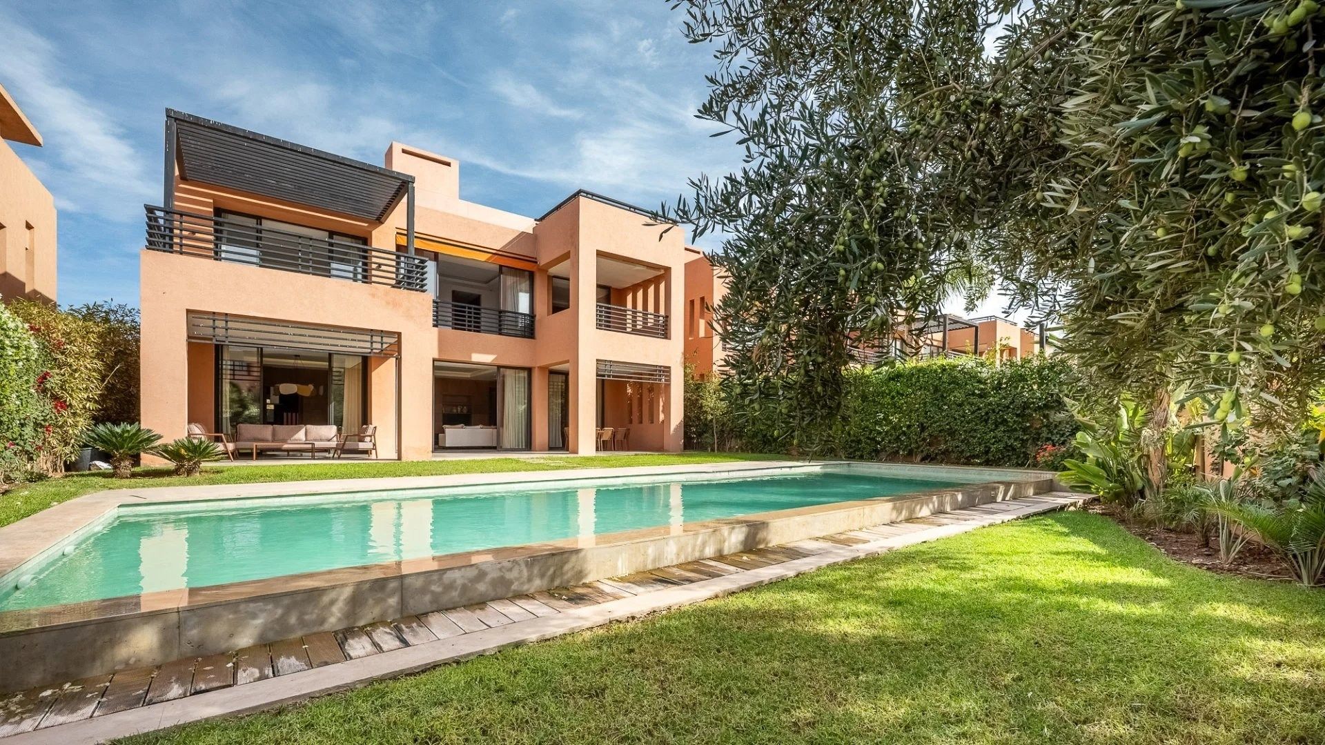 Louer Villa 6&nbsp;pièces 350&nbsp;m² Marrakech